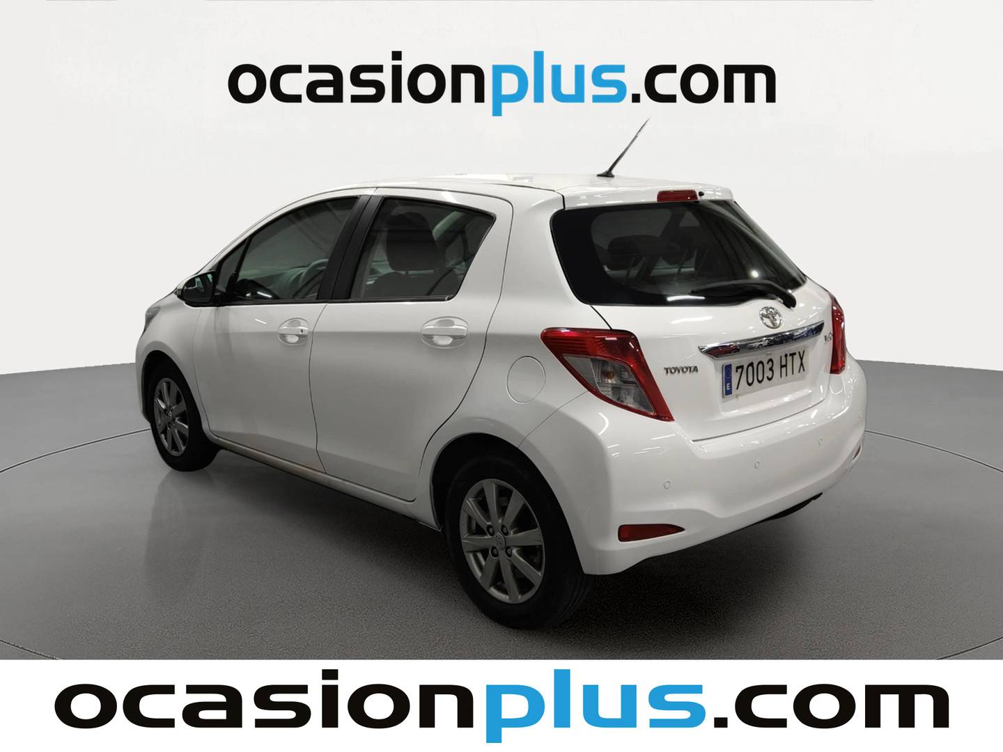Foto trasera Toyota Yaris Toyota Yaris 1.0 Active  (69 CV) derecha