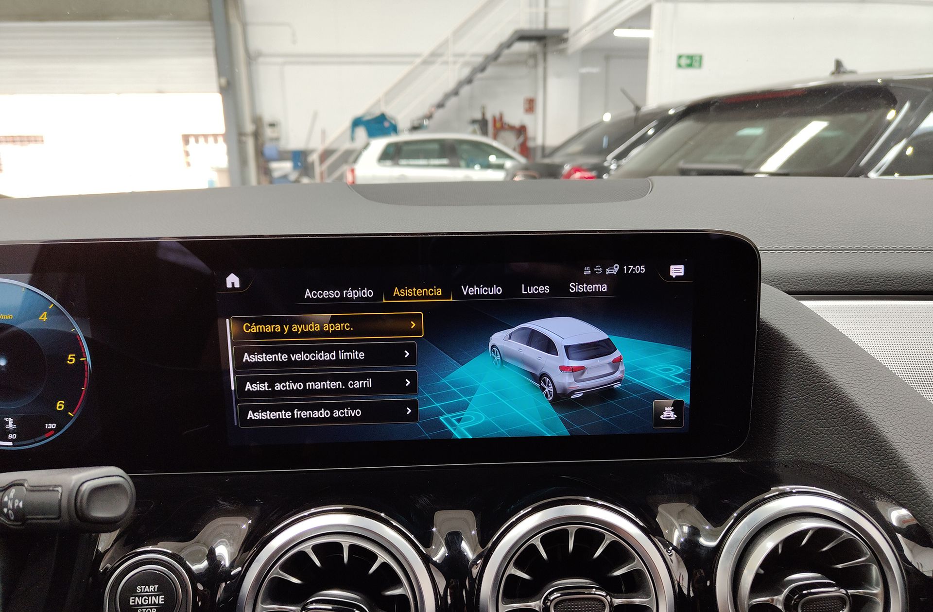 Mercedes-Benz Clase B 200 d Pack AMG - foto 9
