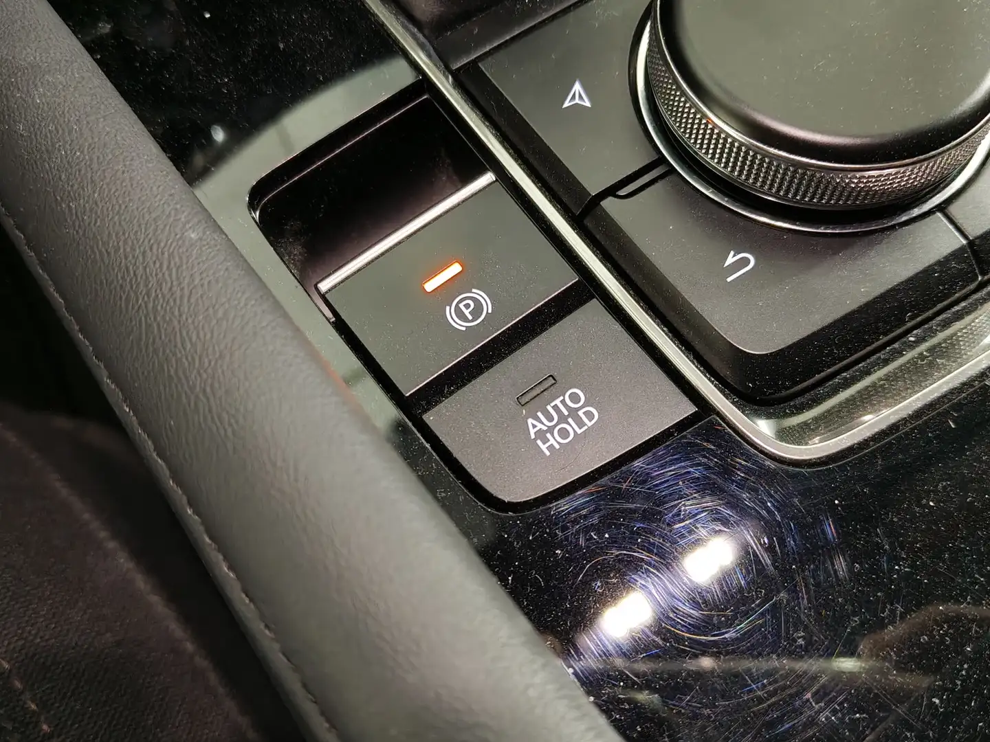 Foto Mazda Mazda3 Mazda Mazda 3 2.0 SKYACTIV-G Zenith (122 CV)