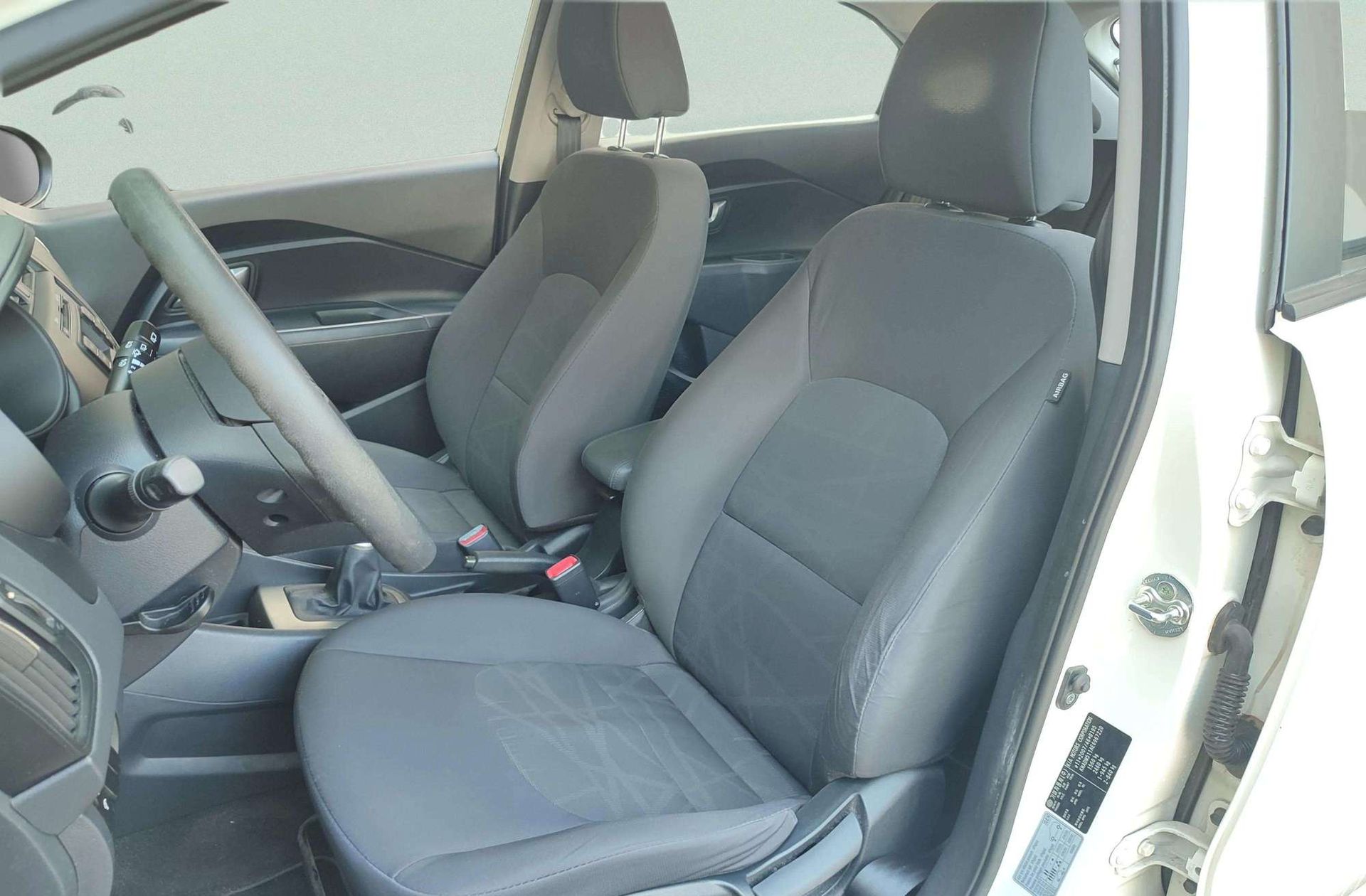 Kia Rio 1.2 Cvvt Concept - foto 8