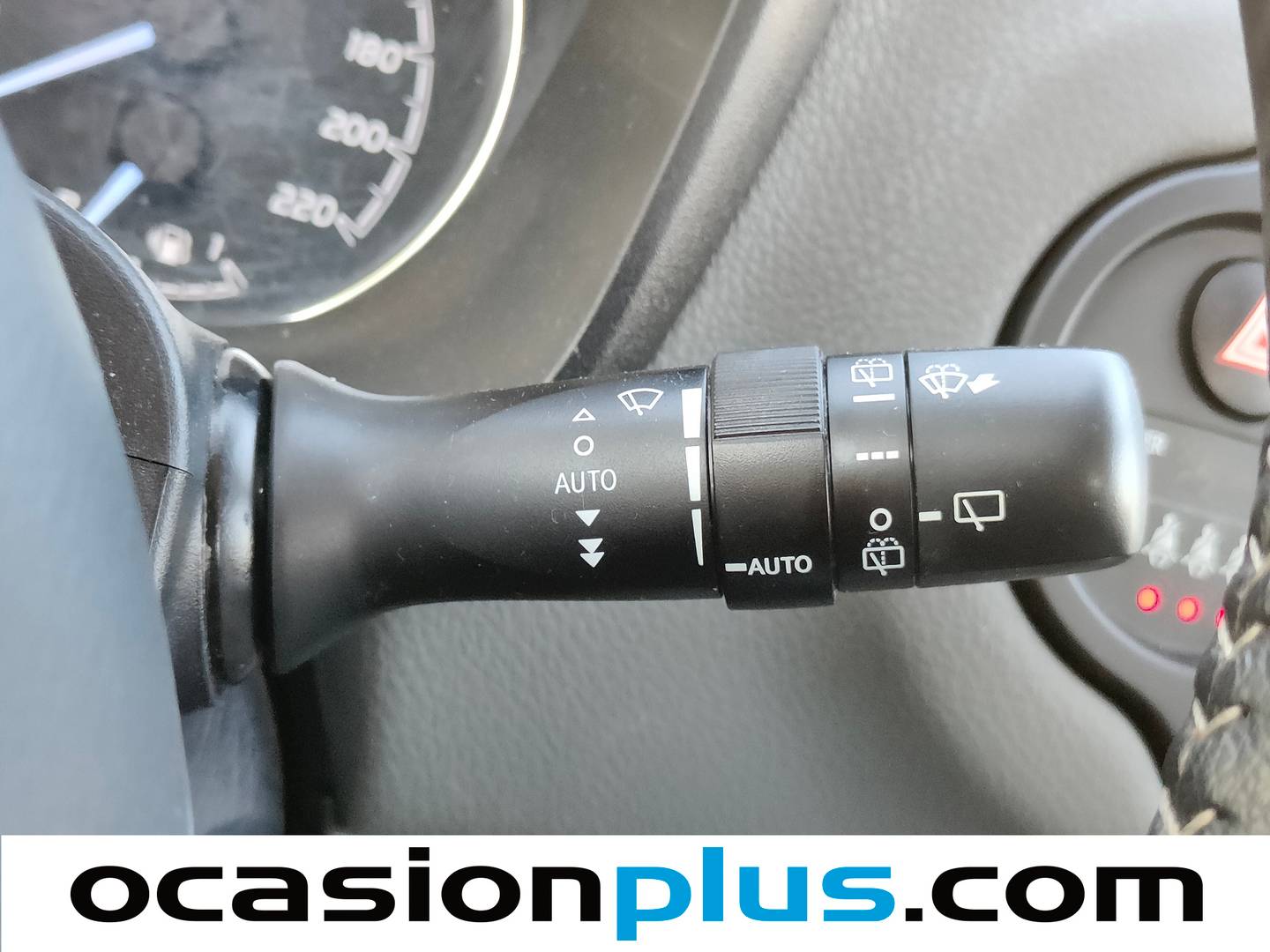 Equipamiento del Toyota Yaris Toyota Yaris 1.5 Active Tech (111 CV)