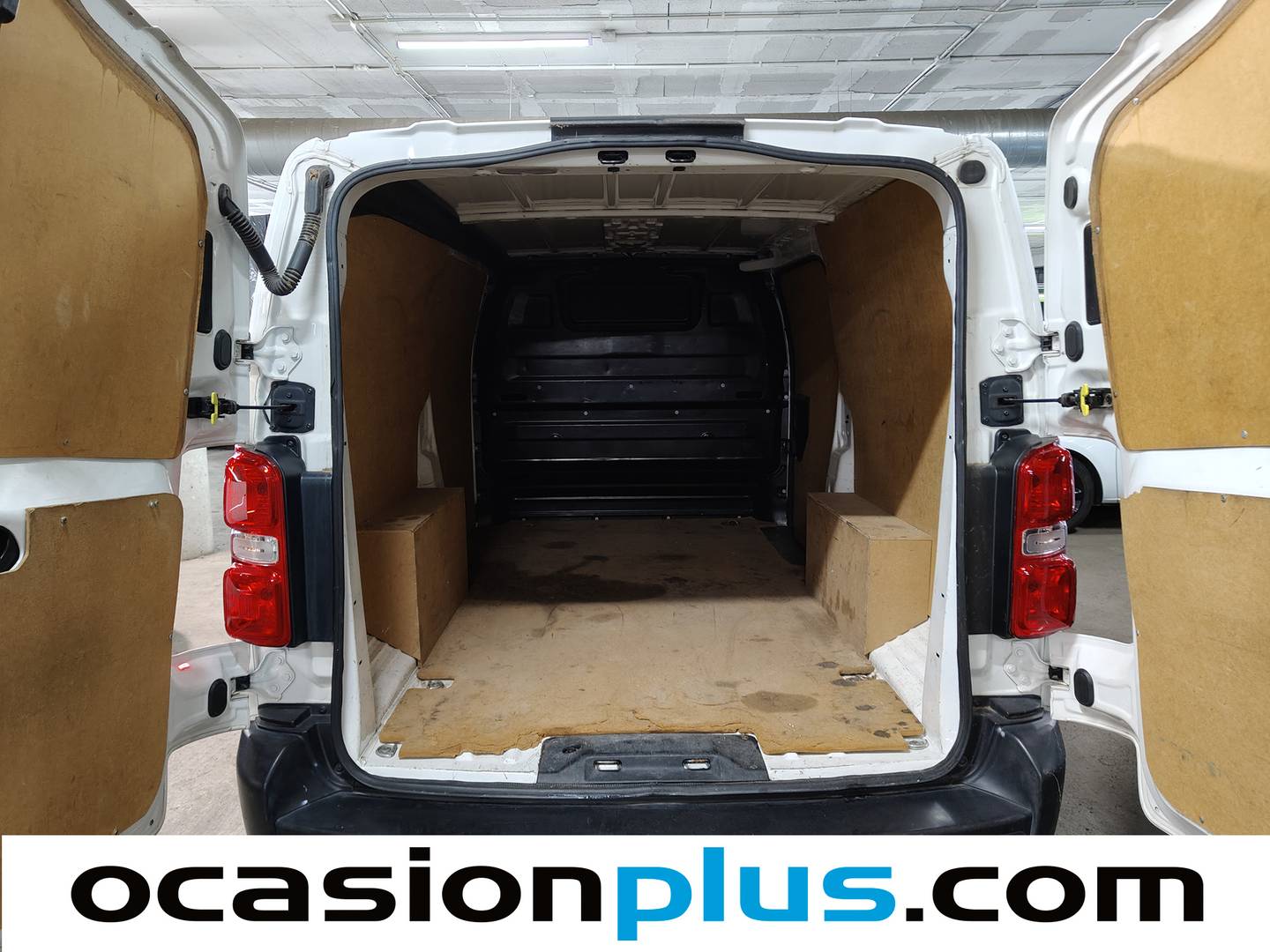 Foto asientos traseros Citroën Jumpy Citroën Jumpy Furgon BlueHDI 120 Talla XL Club (122 CV)