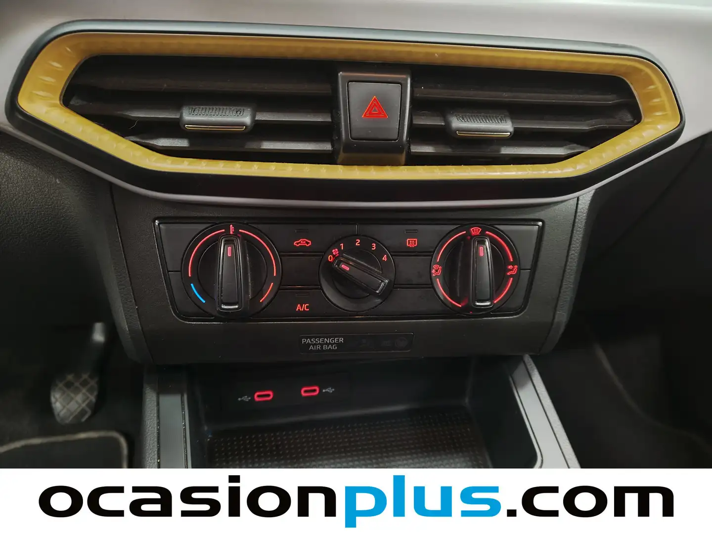 Foto Seat Ibiza SEAT Ibiza 1.0 MPI Reference Plus (80 CV)