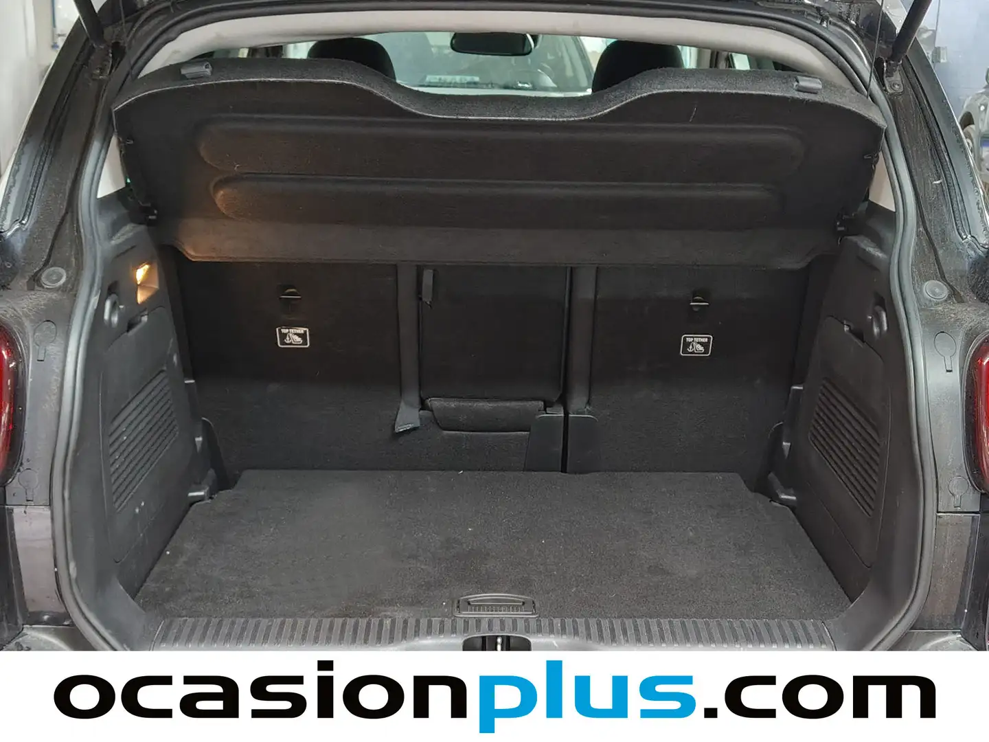 Foto Citroën C3 Aircross Citroen C3 Aircross PureTech 130 Shine Pack EAT6 (131 CV)