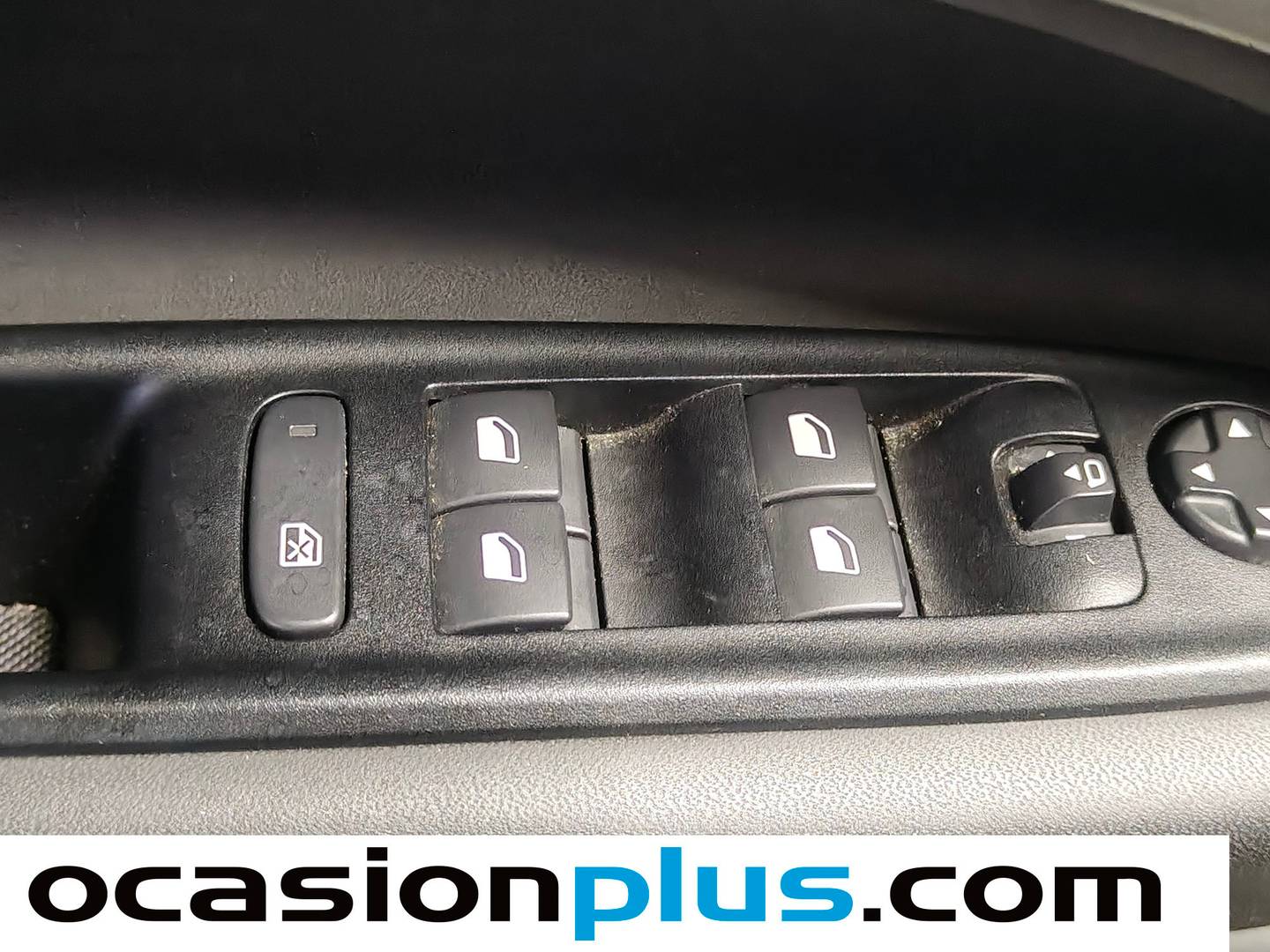 Foto Jeep Avenger Jeep Avenger 1.2 G Summit (100 CV)