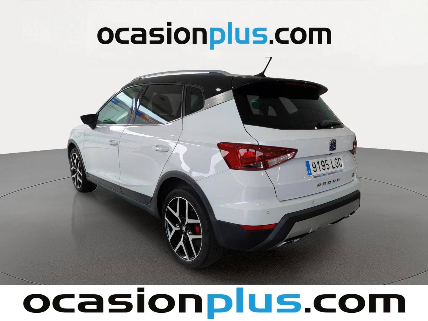 Foto trasera Seat Arona Seat Arona 1.0 TSI Ecomotive FR Edition (115 CV) izquierda