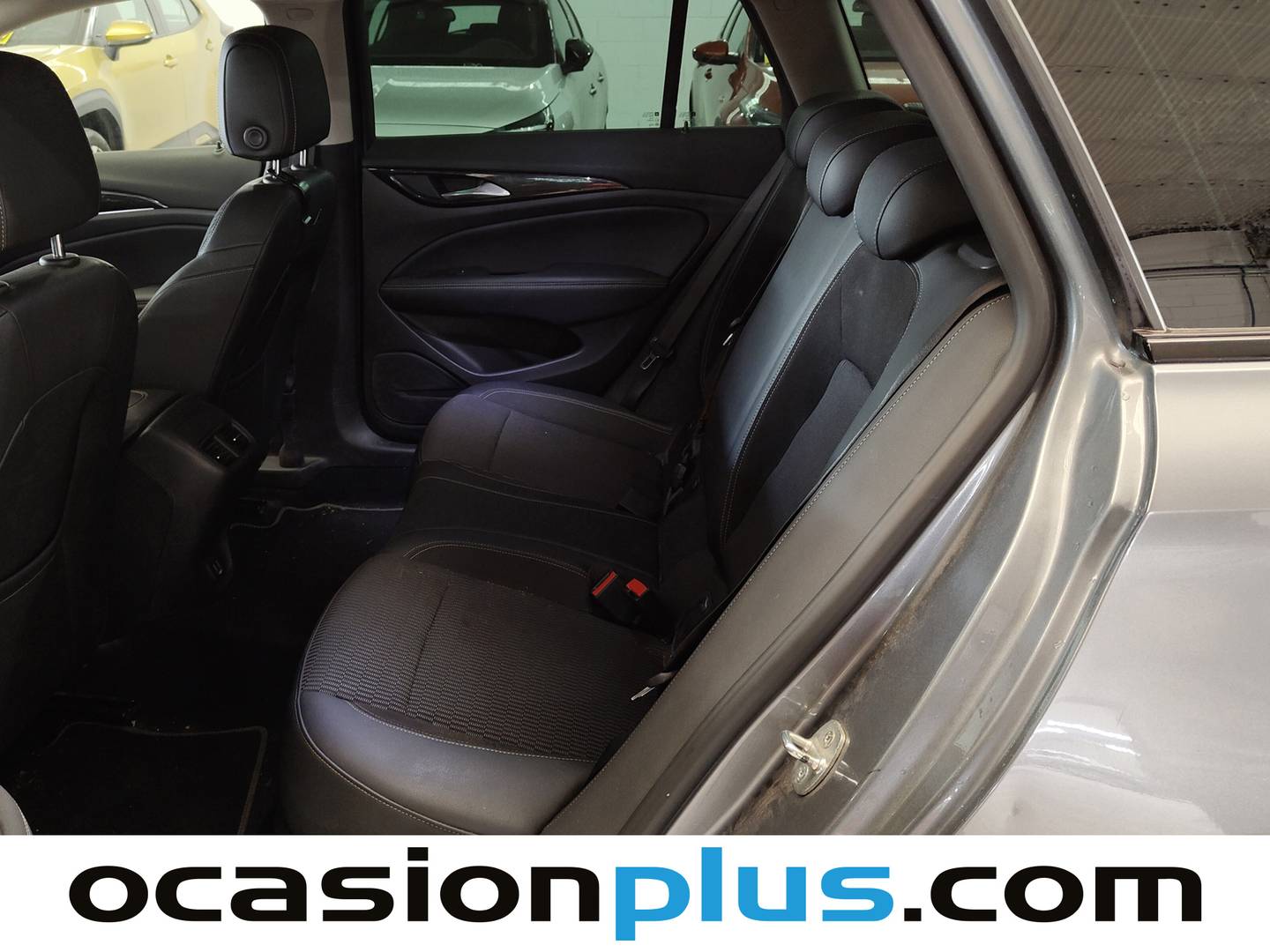 Foto asientos traseros Opel Insignia Opel Insignia Sports Tourer 1.6 CDTI D Innovation (136 CV)
