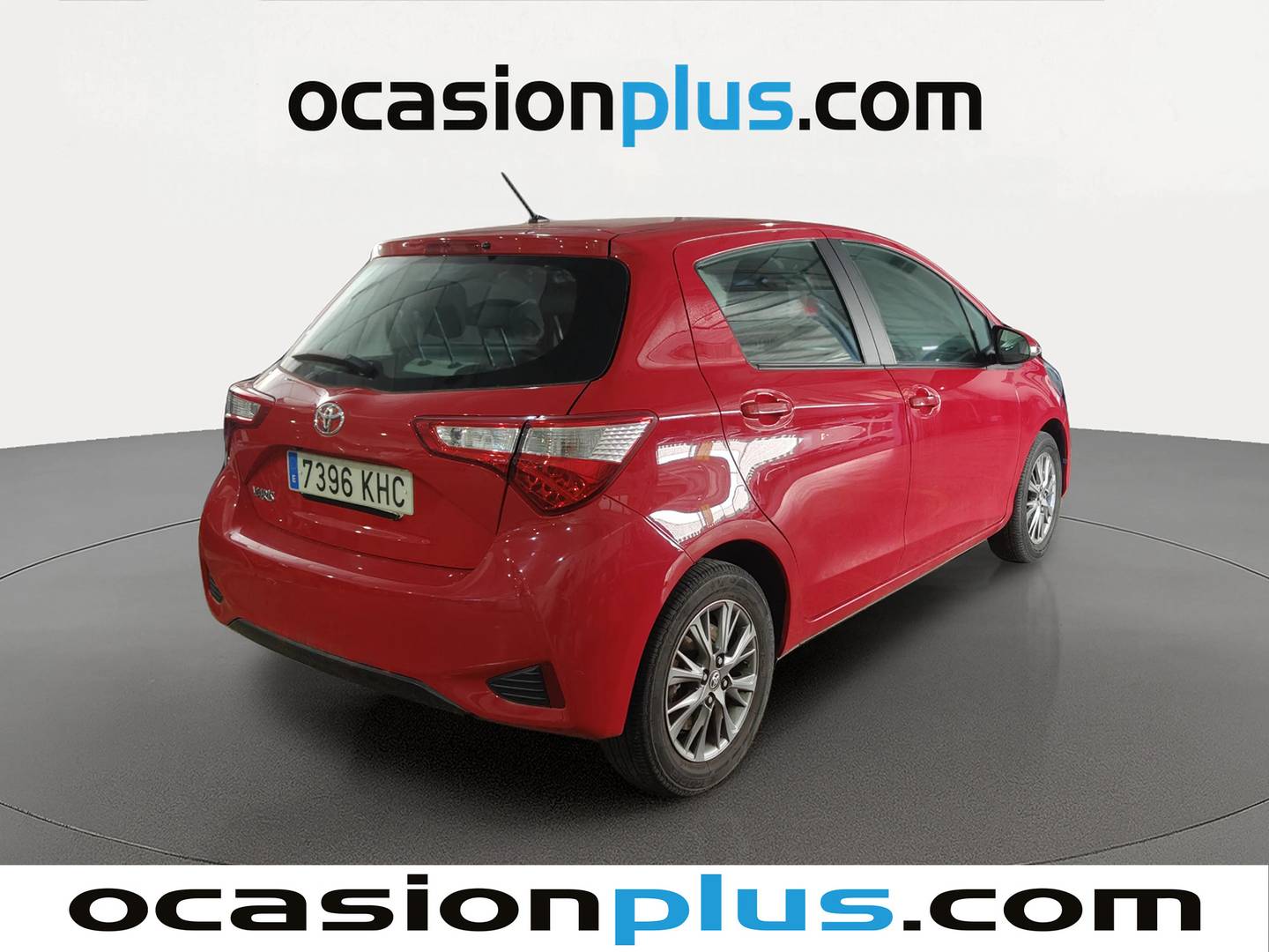 Foto trasera Toyota Yaris Toyota Yaris 1.5 Active (111 CV) derecha