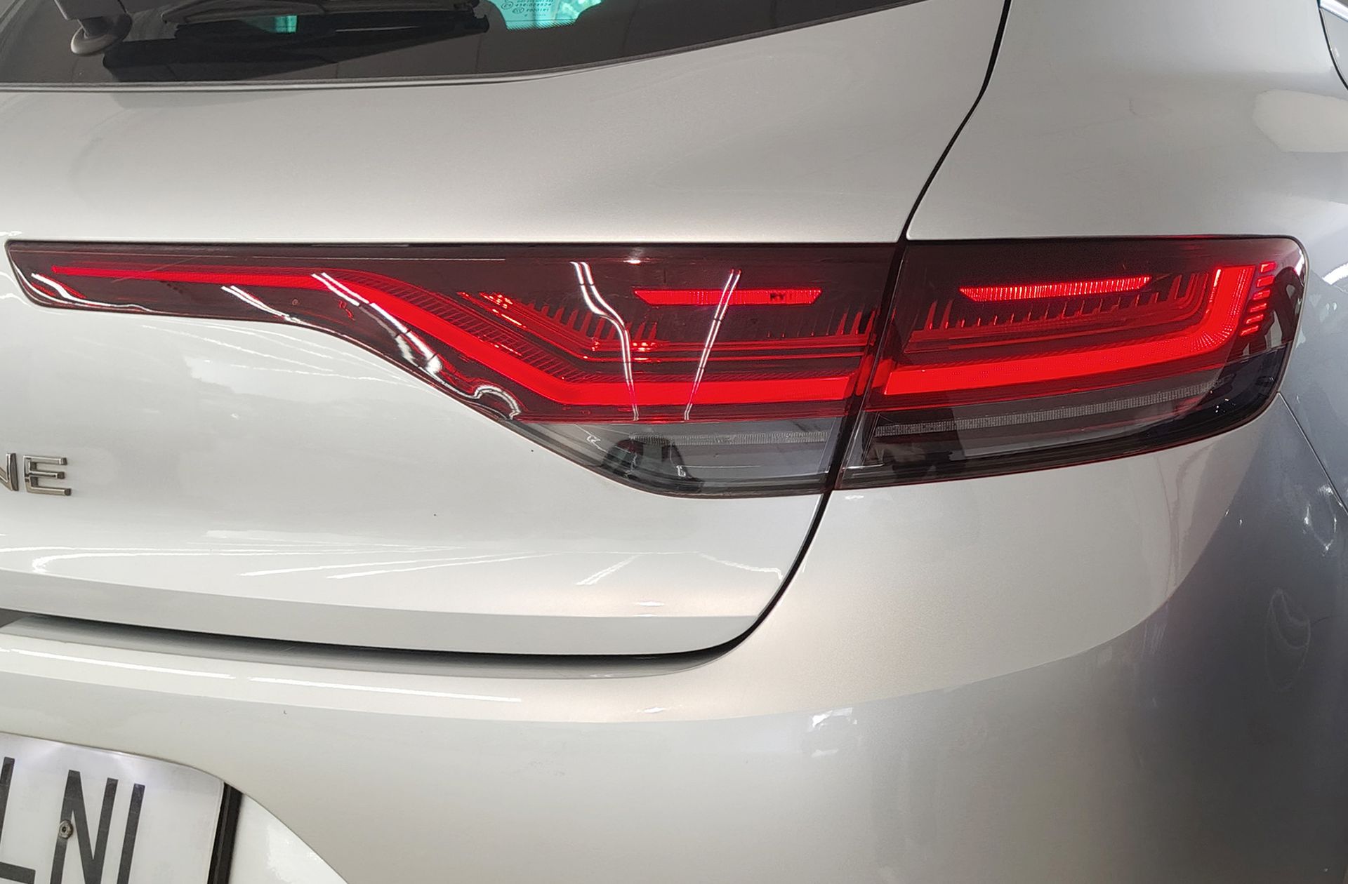 Renault Mégane Zen TCe GPF - foto 19