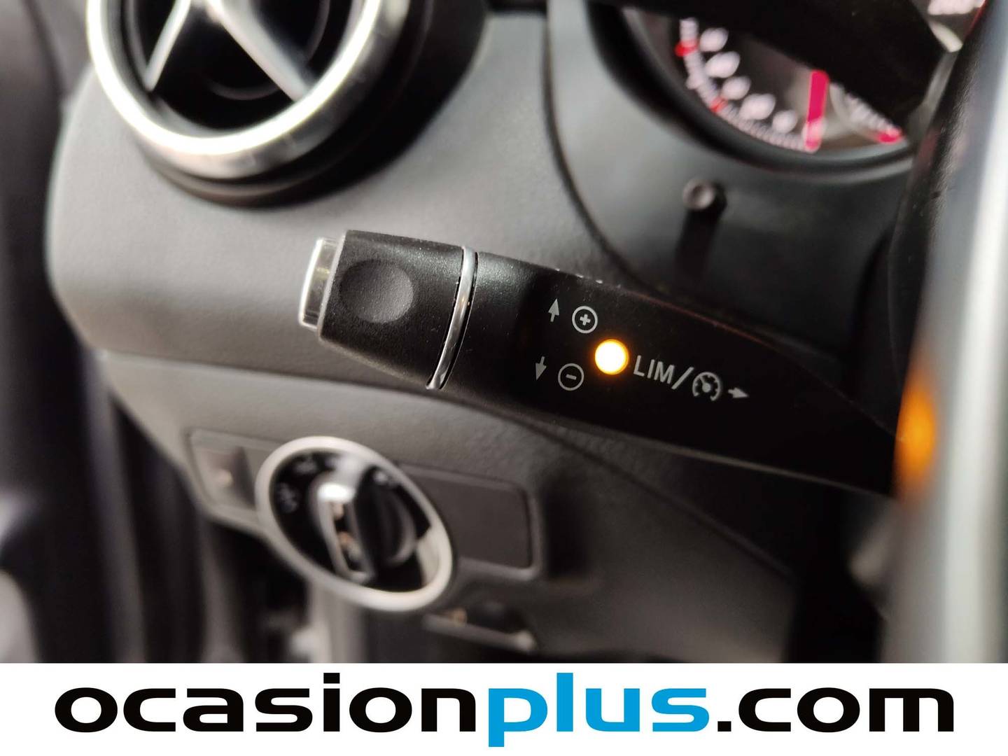 Mercedes CLA Mercedes-Benz CLA Shooting Brake CLA 200 d Pack AMG (136 CV) seminuevo