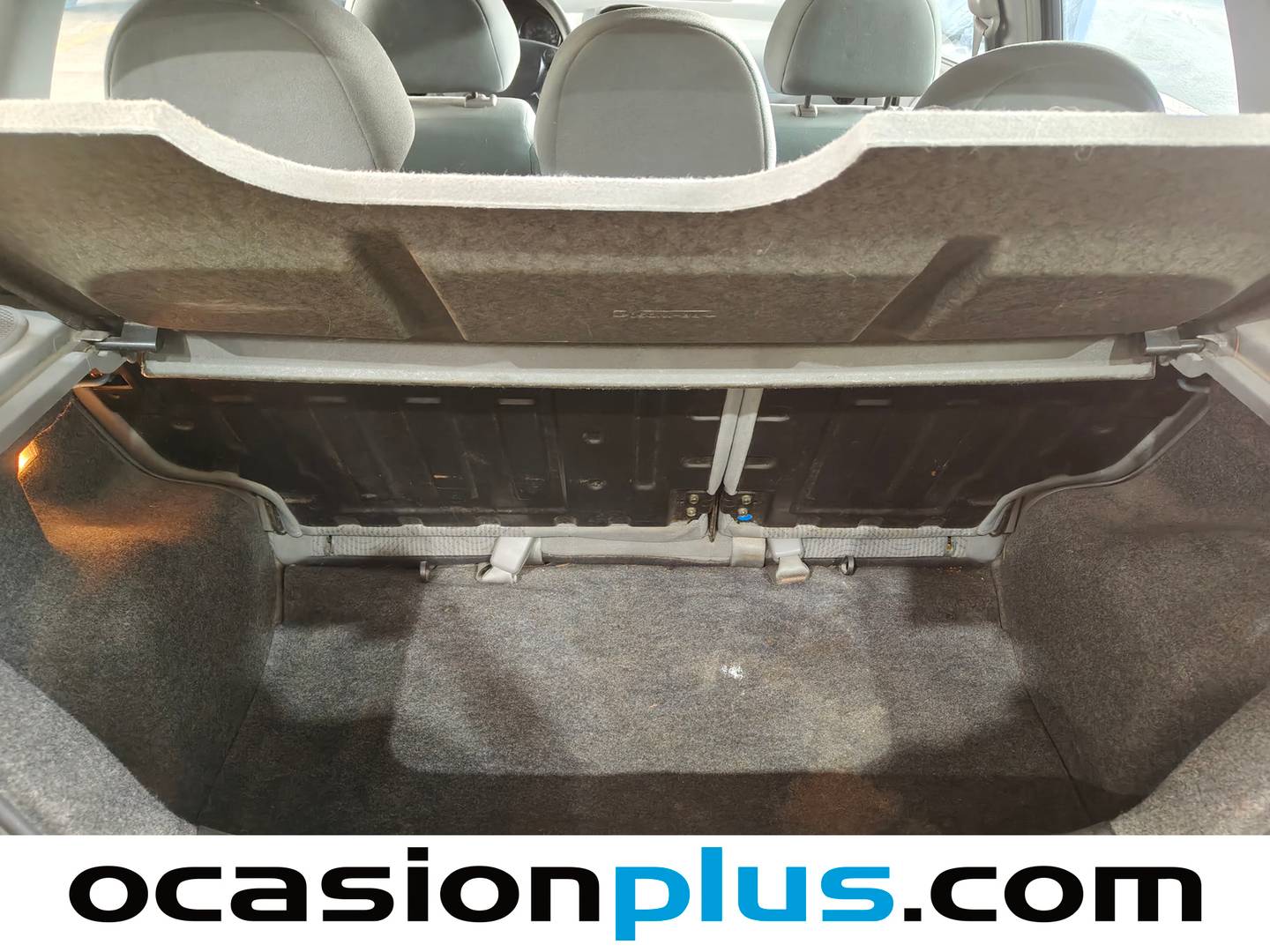 Fotos maletero Daewoo Kalos Daewoo Kalos 1.2 SE (72 CV)