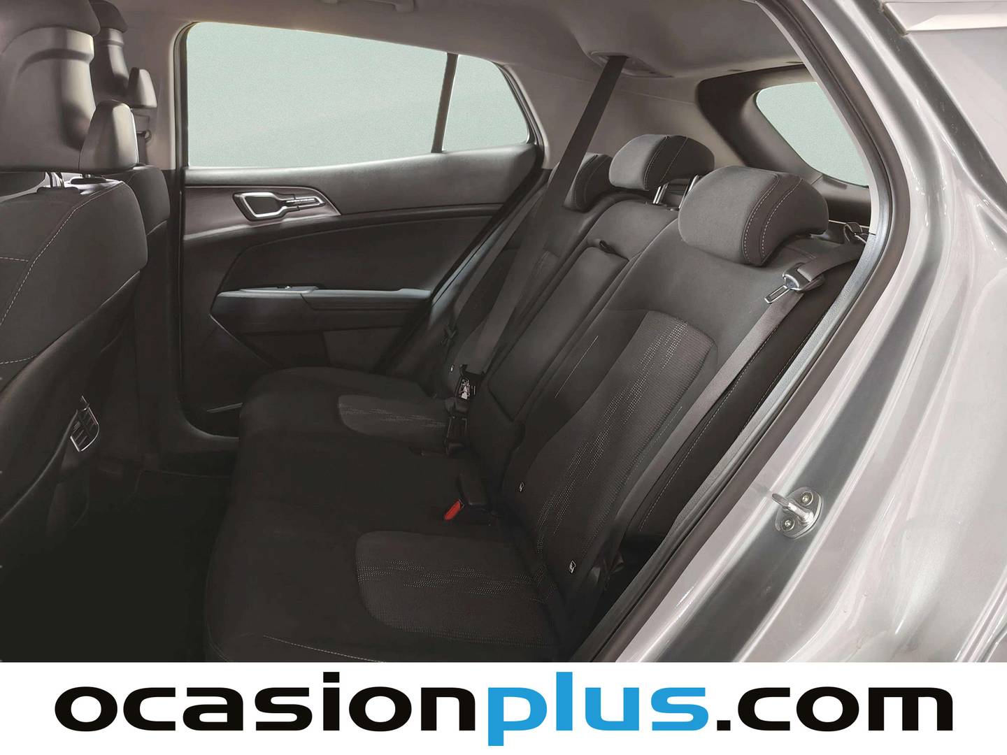 Foto asientos traseros KIA Sportage KIA Sportage 1.6 CRDi MHEV Drive 4x2 (136 CV)