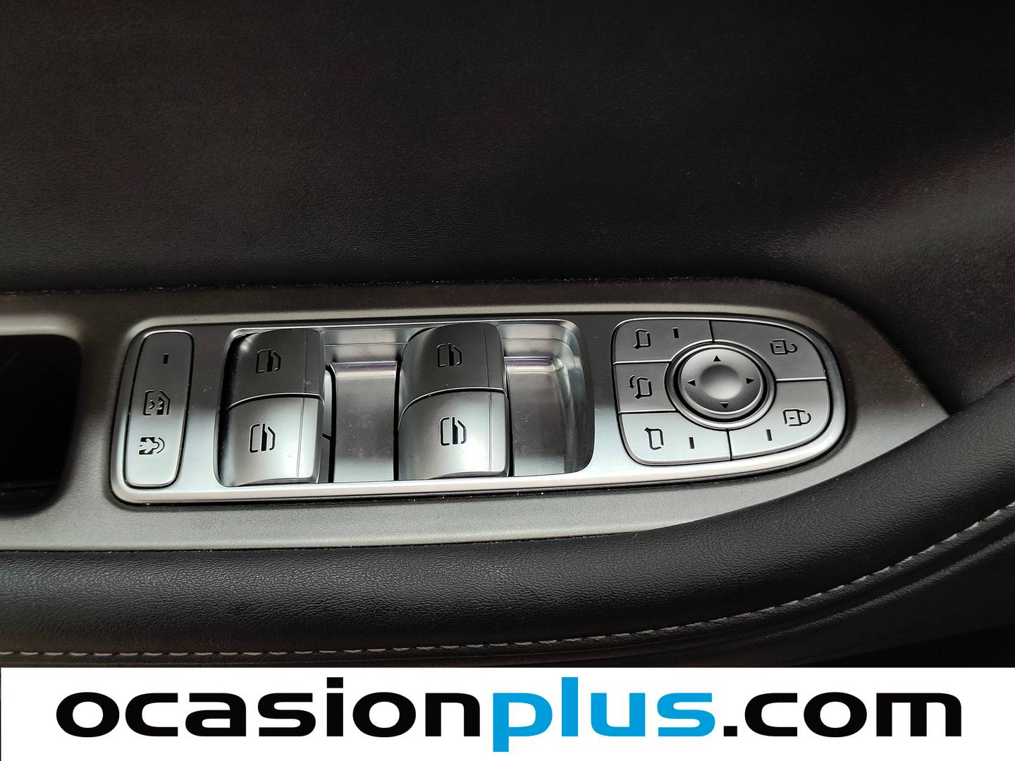 EBRO S700 EBRO S700 1.6 TGDI Luxury 7 DCT (147 CV) 2025
