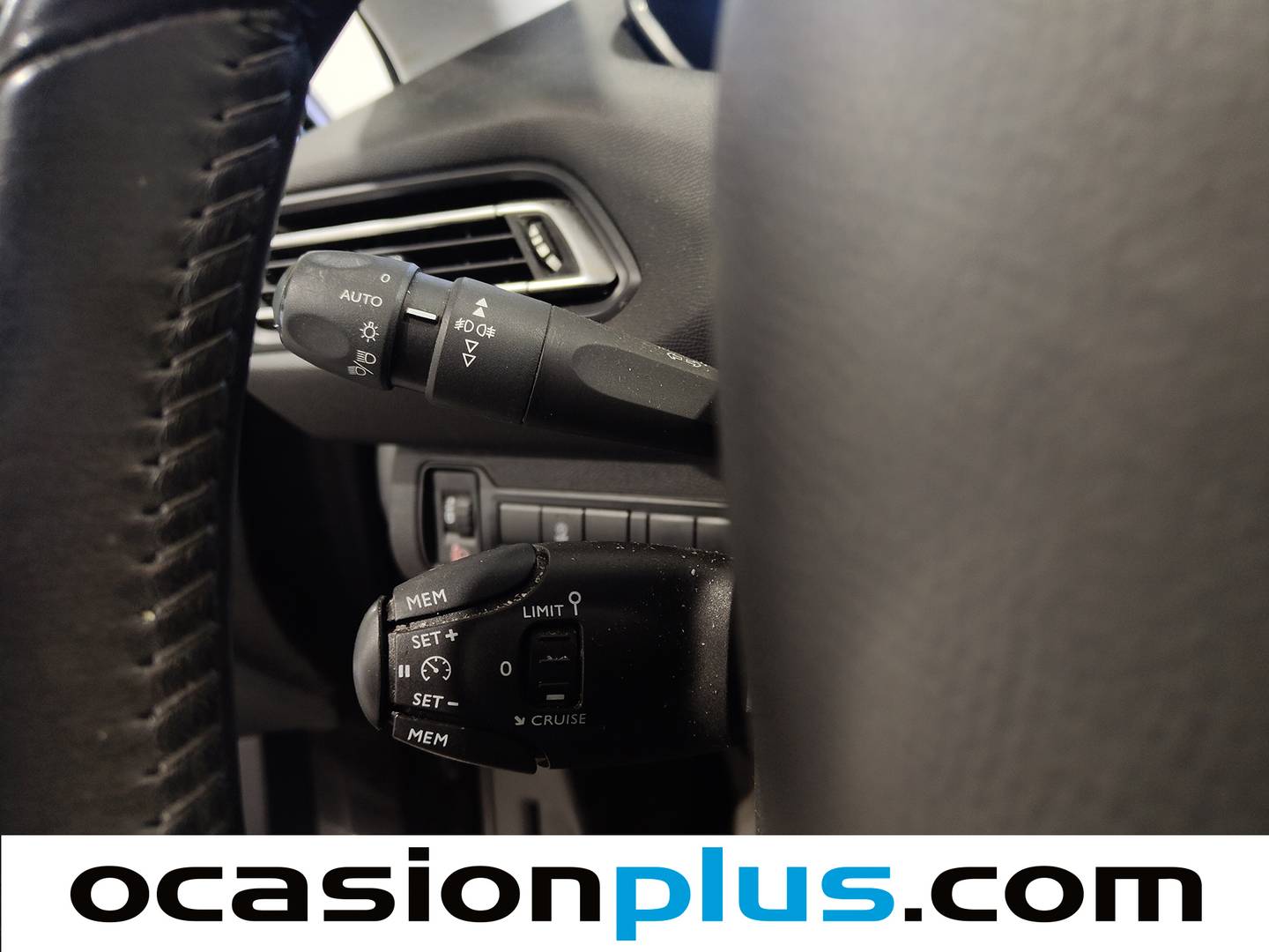 Equipamiento del Peugeot 308 Peugeot 308 PureTech 110 S&S Active Pack (110 CV)