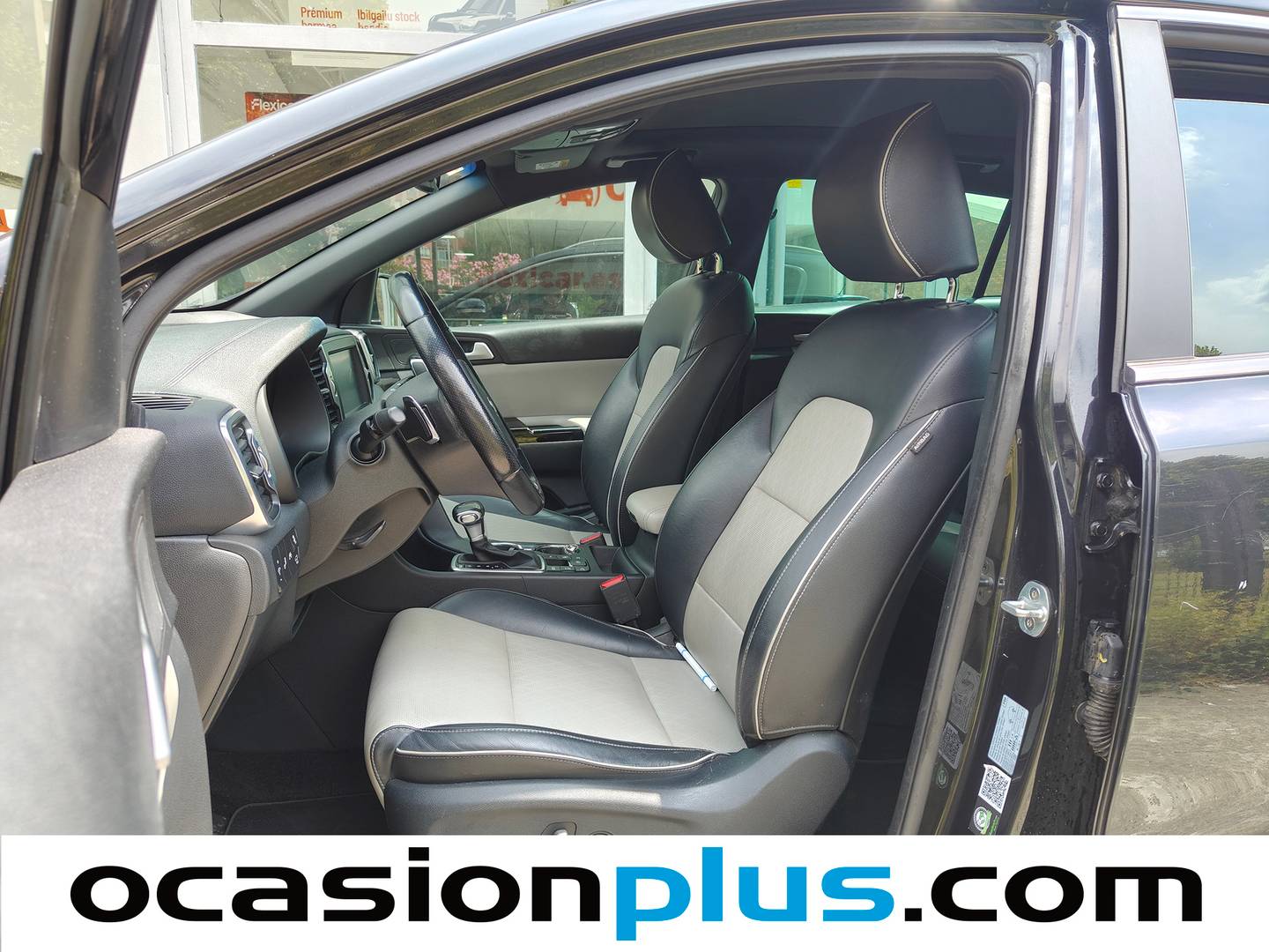Foto asientos delanteros KIA Sportage KIA Sportage 1.6 T-GDi GT Line DCT 4x4 (177 CV)