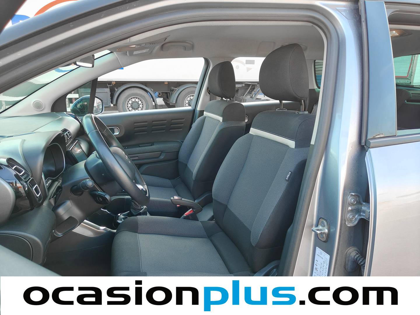 Foto asientos delanteros Citroën C3 Aircross Citroen C3 Aircross PureTech 110 S&S Shine (110 CV)