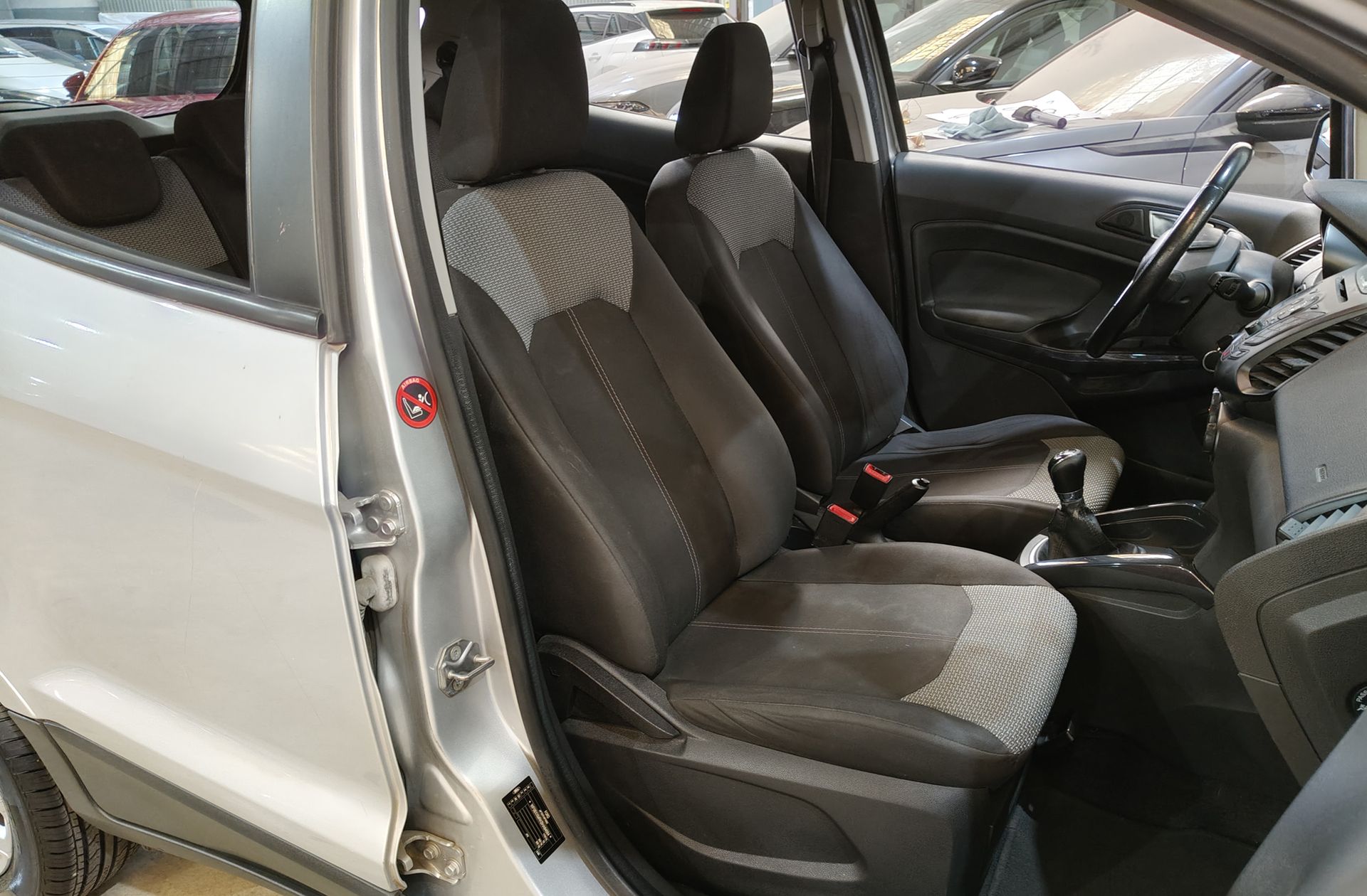 Ford EcoSport 1.5 TDCi Trend - foto 14