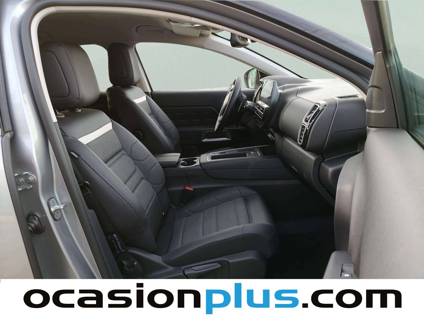 Foto Citroën C5 Aircross Citroen C5 Aircross Plug-in Hybrid 180 Plus e-EAT8 (180 CV)