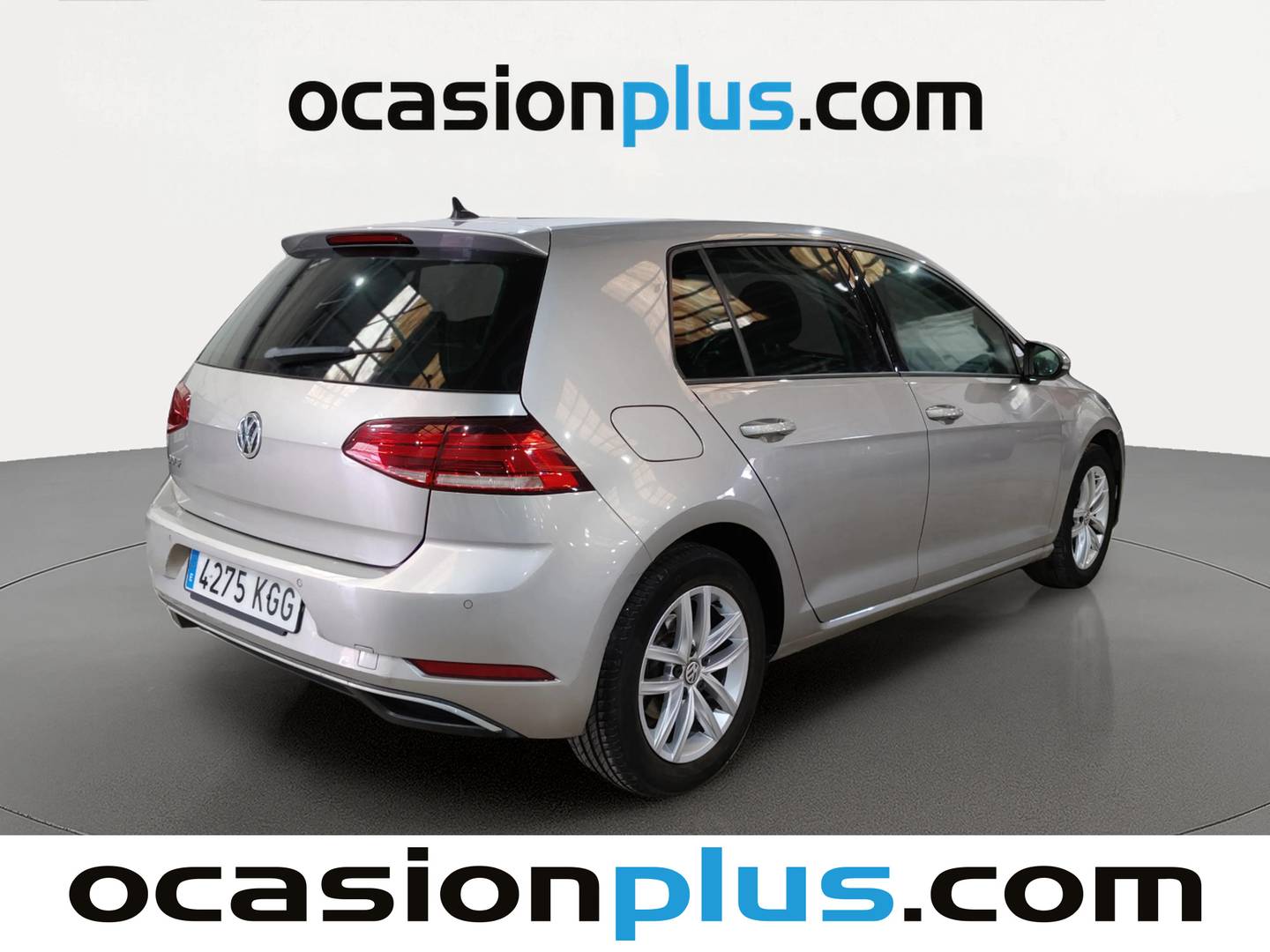 Foto trasera Volkswagen Golf Volkswagen Golf Advance 1.4 TSI (125 CV) derecha