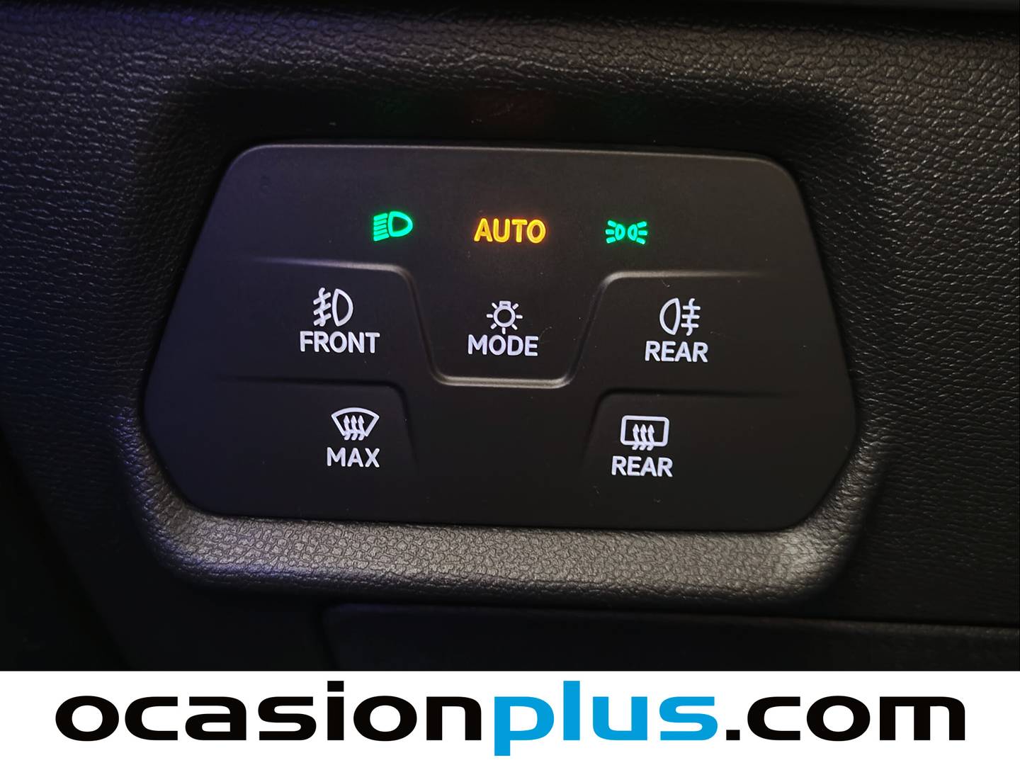 Acabados Seat León Seat León 1.0 eTSI S&S FR 25 Aniversario DSG (110 CV)