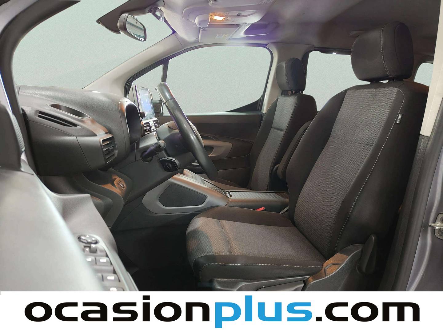 Foto asientos delanteros Toyota Proace City Verso Toyota Proace City Verso 1.2 Family Active L1 (110 CV)