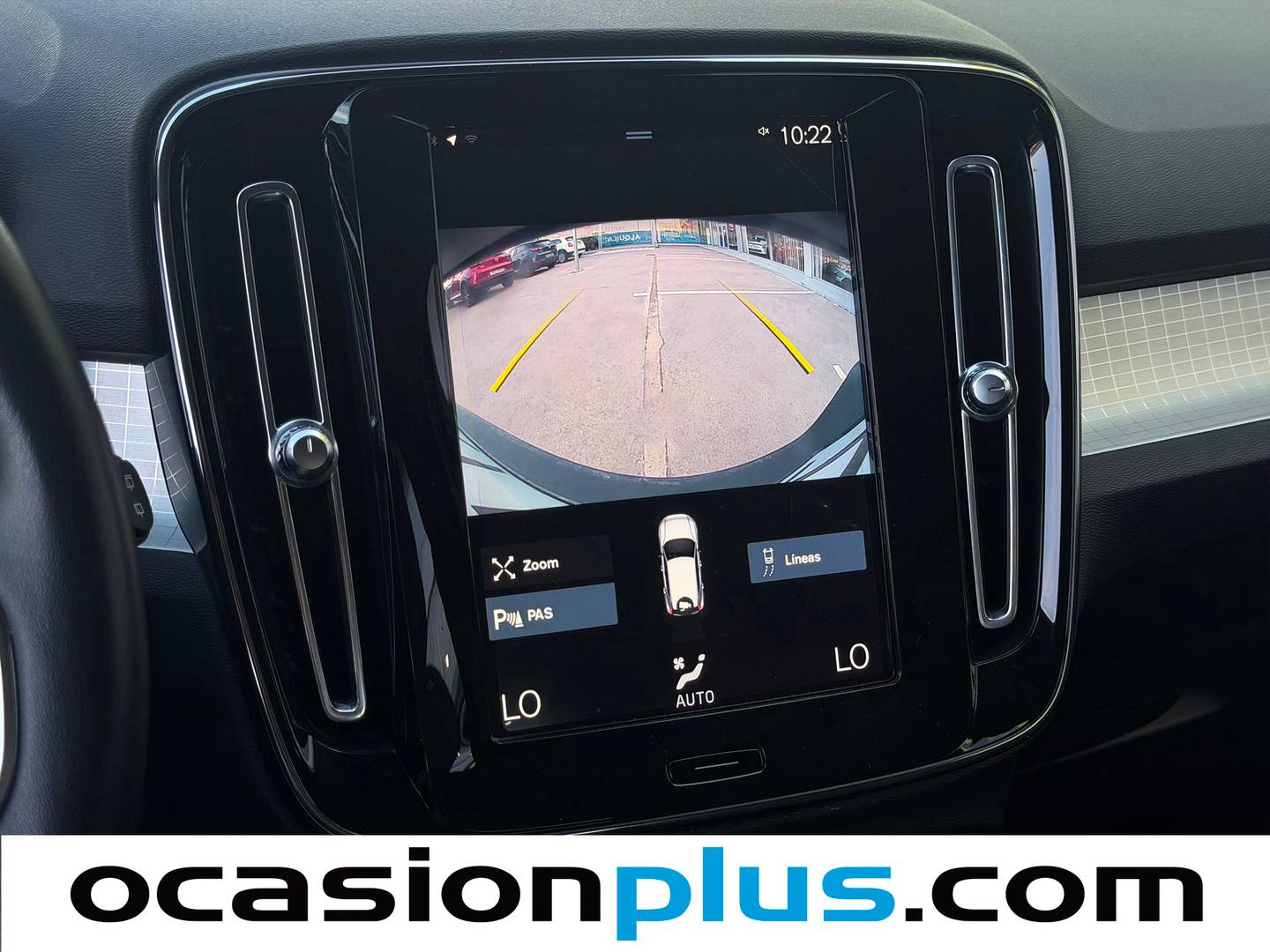 Equipamiento del Volvo XC40 Volvo XC40 T3 Momentum Pro Auto (163 CV)