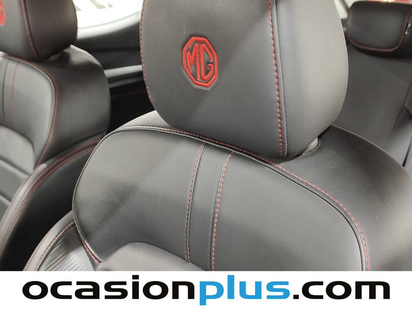Extras y acabados del MG ZS MG ZS 1.5 Luxury (106 CV)