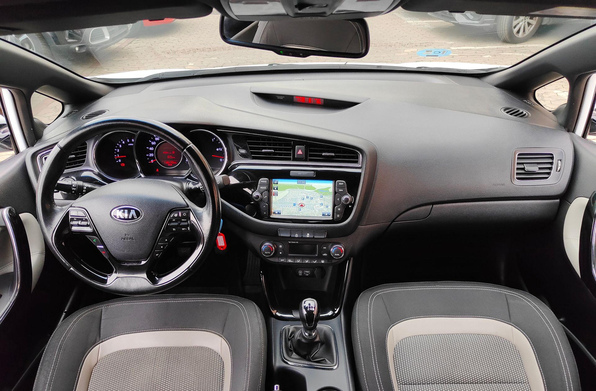 Kia ProCeed 1.6 CRDi VGT Eco-Dynamics x-Tech16 - foto 6