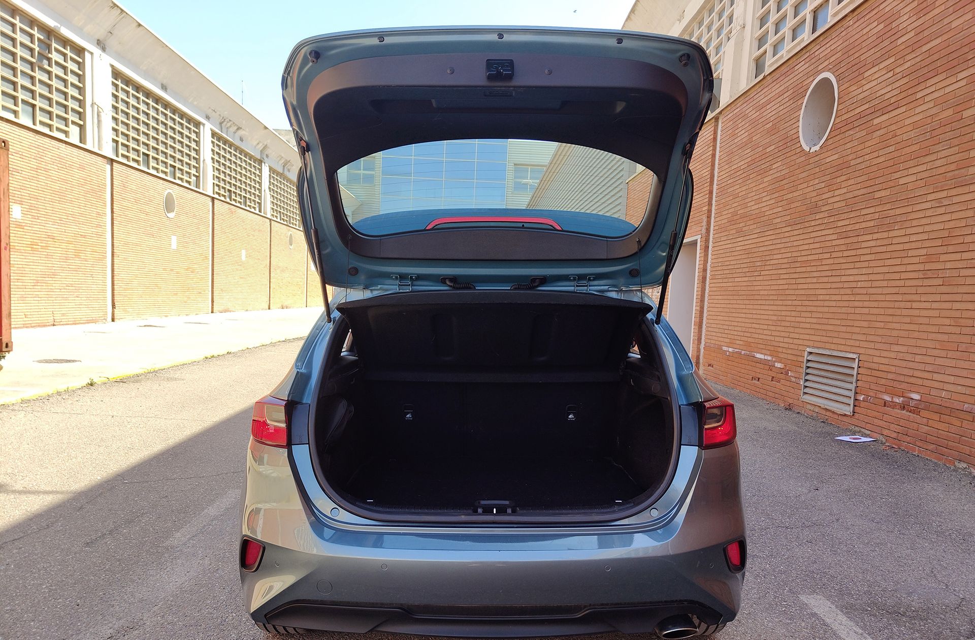 Kia Ceed 1.0 T-GDi Concept - foto 15