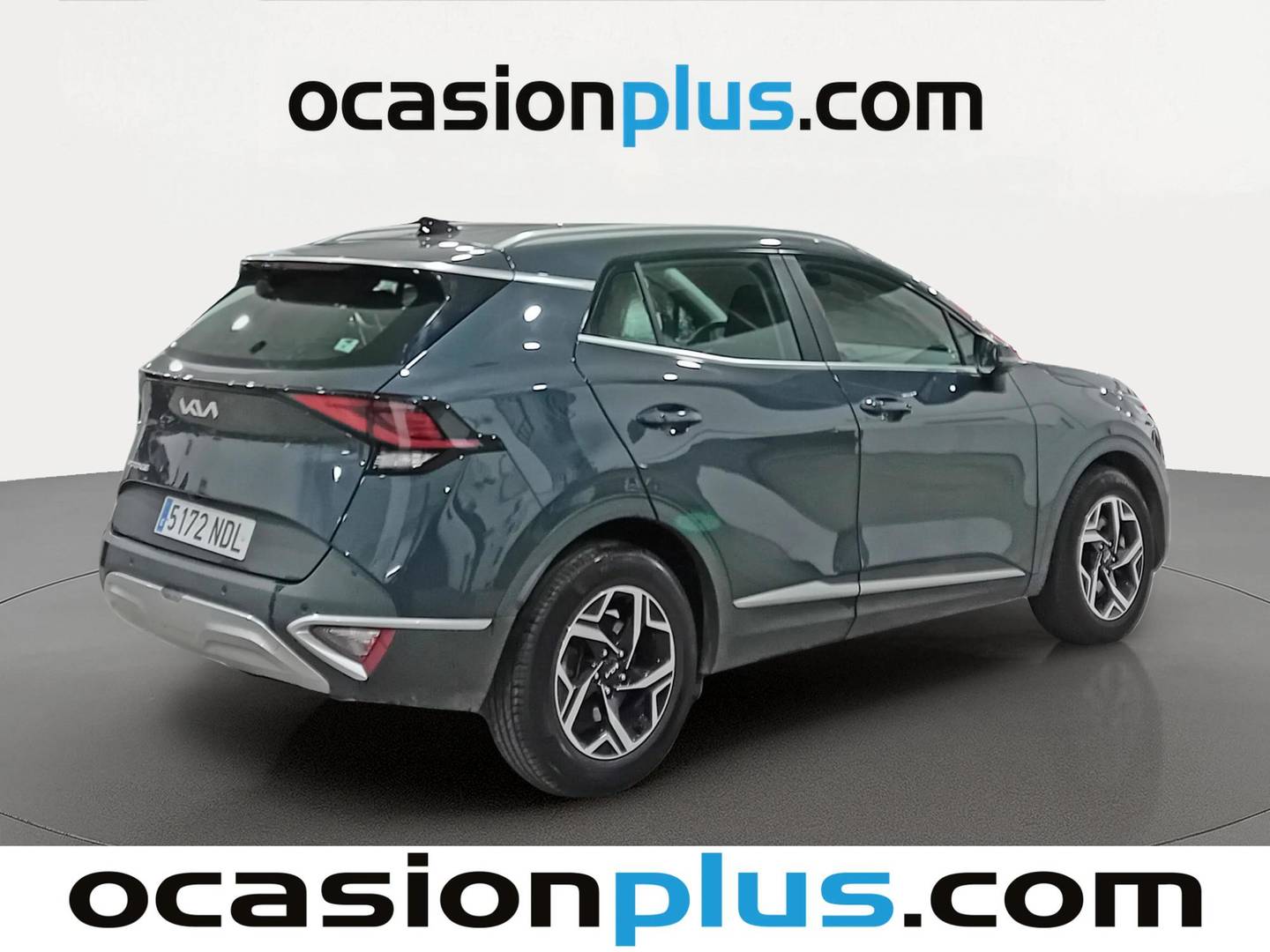 Foto trasera KIA Sportage Kia Sportage 1.6 CRDi MHEV Business 4x2 DCT (136 CV) derecha