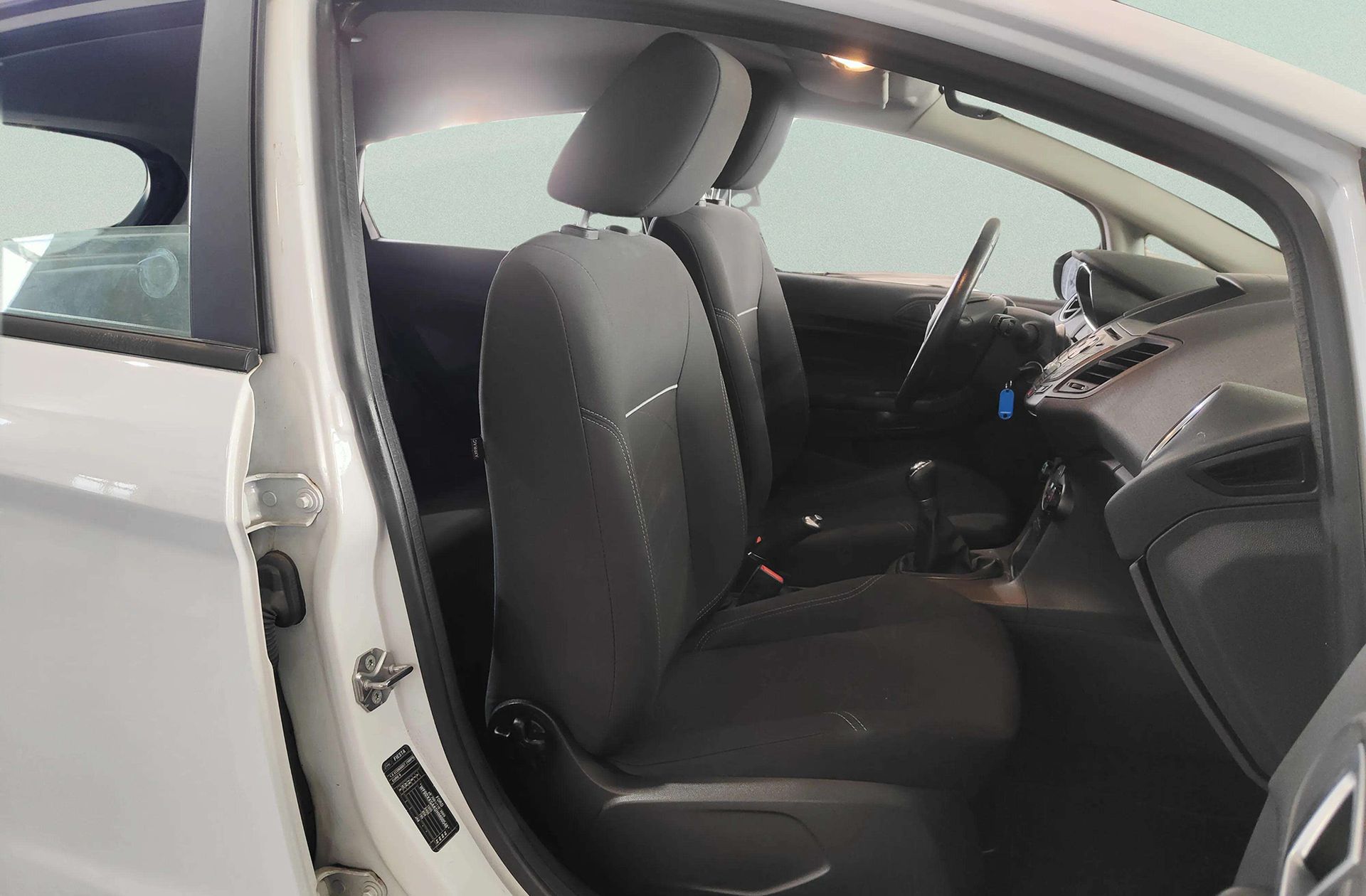 Ford Fiesta 1.0 EcoBoost Trend - foto 14