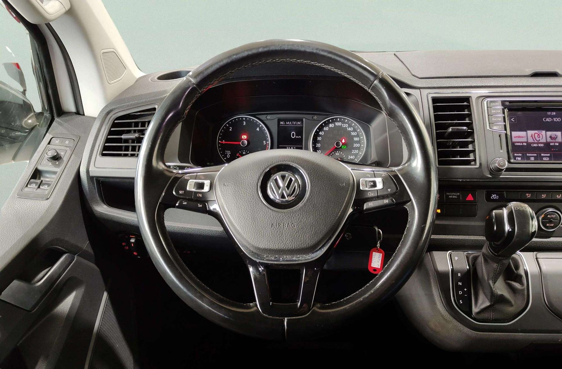Volkswagen Multivan The Original Corto 2.0 TDI BMT DSG 7 plazas - foto 22