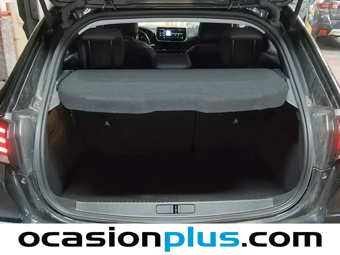 Foto Peugeot 208 Peugeot 208 PureTech 100 Allure (100 CV)