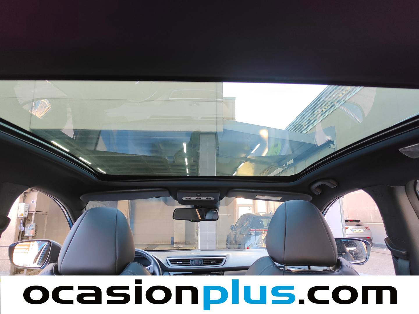 Extras y acabados del Nissan QASHQAI Nissan Qashqai dCi 130 Tekna 4x2 XTronic (130 CV)