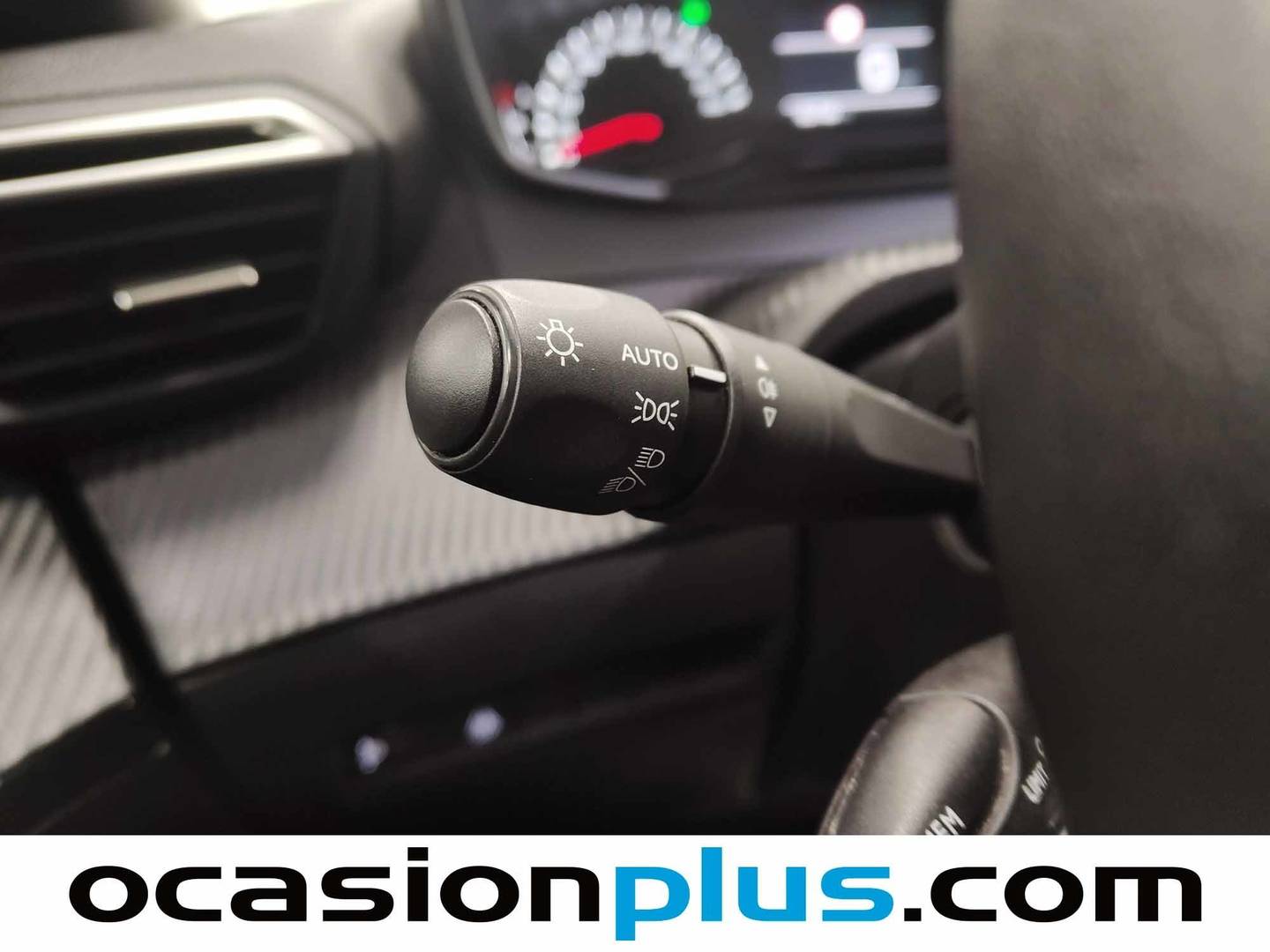 Foto Peugeot 2008 Peugeot 2008 PureTech 100 S&S Allure (100 CV)