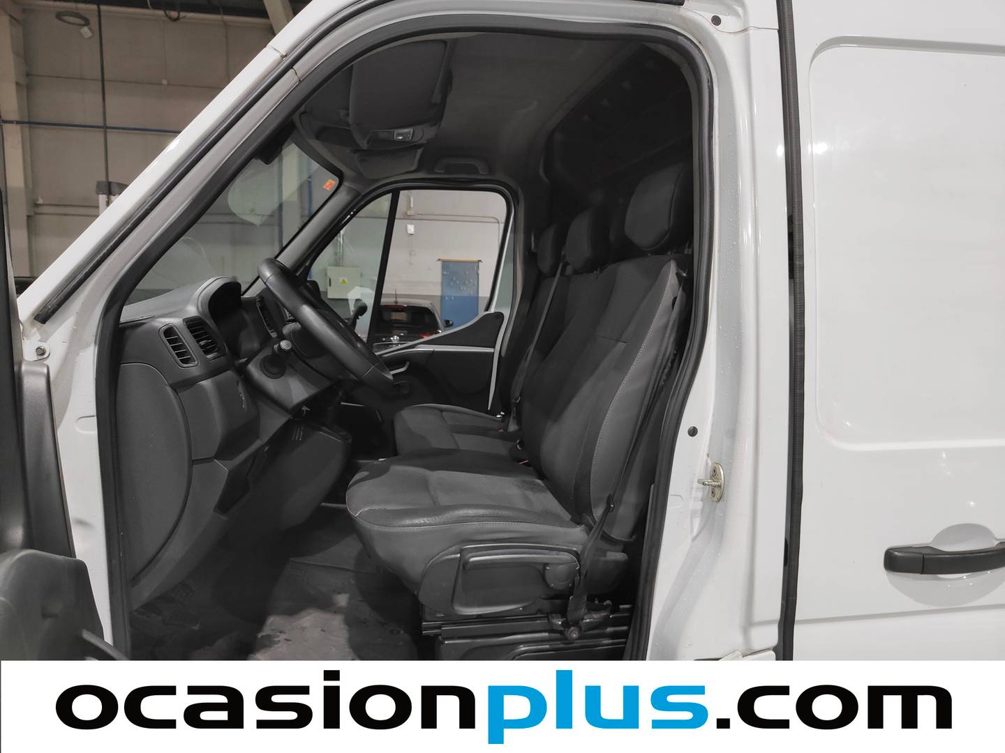 Foto Renault Master Renault Master Furgon Furgon L2H3 3500 Energy Blue dCi (150 CV)