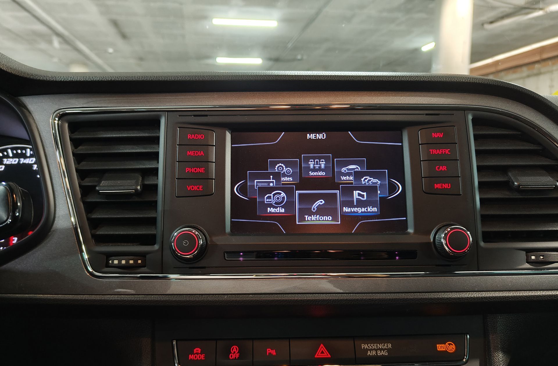 SEAT León 2.0 TDI FR - foto 8