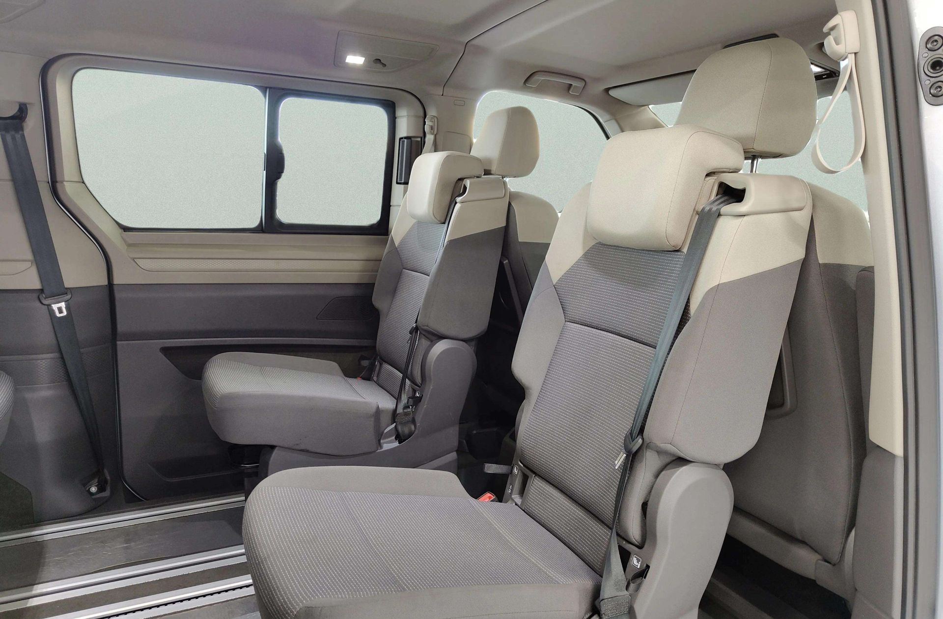 Volkswagen Multivan Batalla Corta 2.0 TDI DSG 7 plazas - foto 12