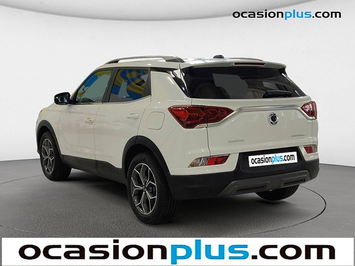 Foto trasera SsangYong Korando Ssangyong Korando G15T Urban Plus Auto 120 kW (163 CV) izquierda