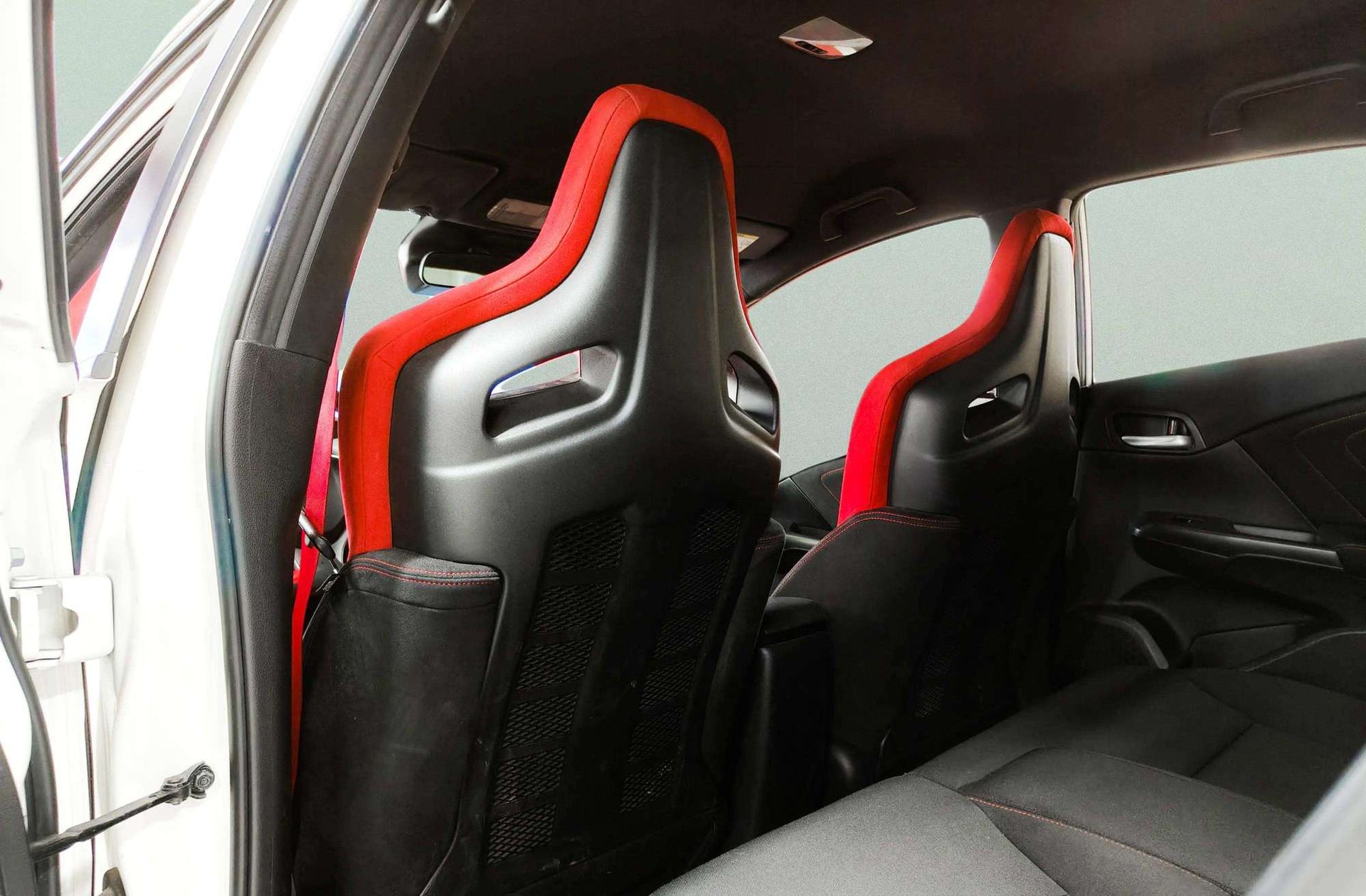 Honda Civic 2.0 VTEC Turbo Type R - foto 42