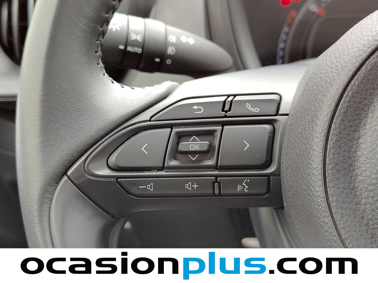 Foto Toyota Aygo X Cross Toyota Aygo X Cross 1.0 VVT-I Play  (72 CV)