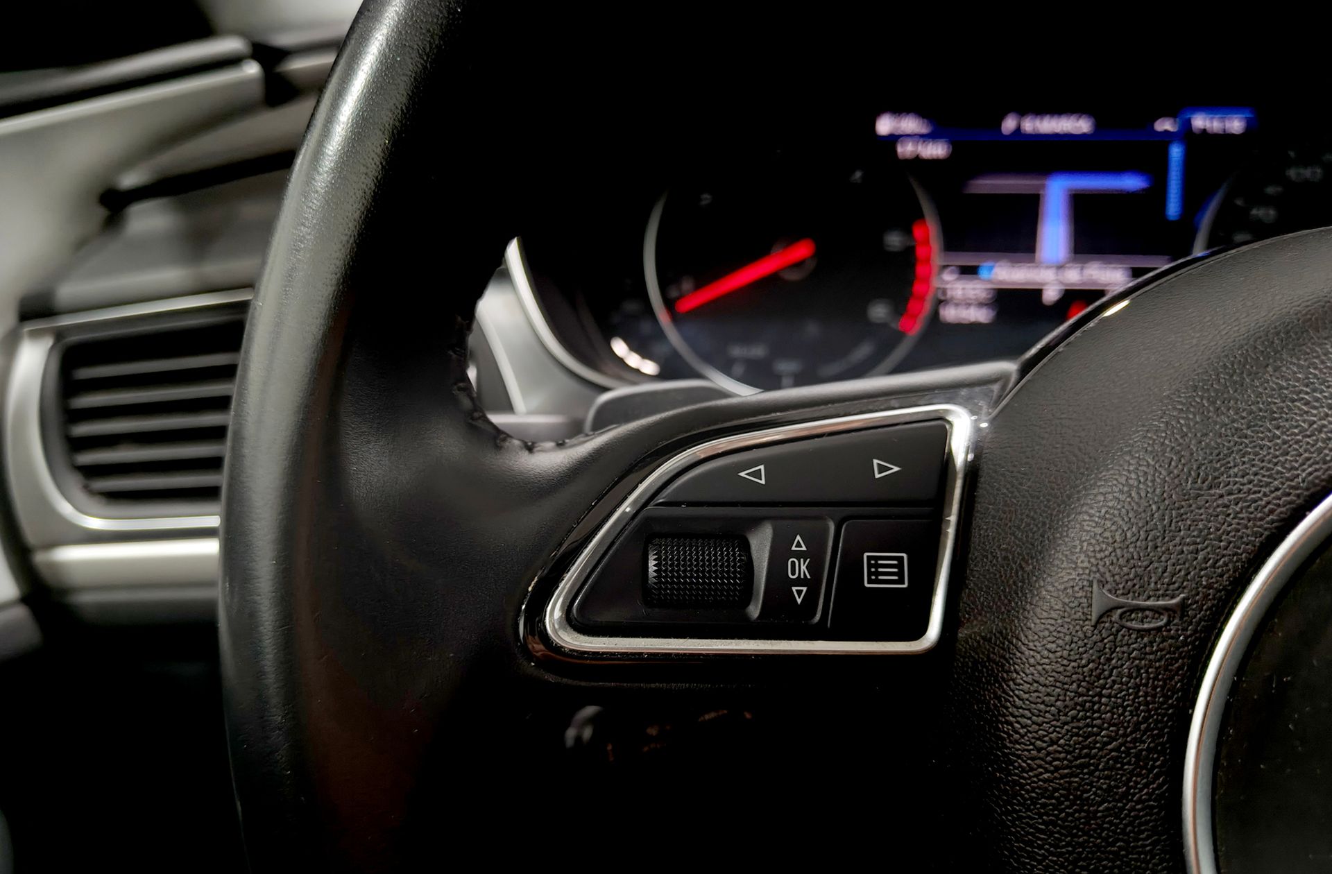 Audi A6 S line 2.0 TDI ultra S tronic - foto 29