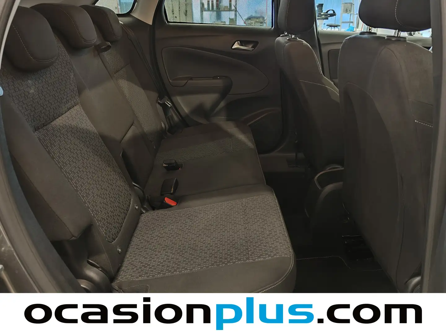 Foto Opel Crossland X Opel Crossland X 1.2 Edition (81 CV)