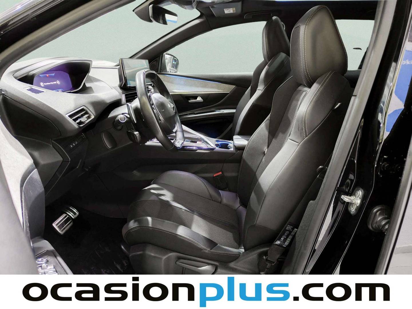 Foto Peugeot 3008 Peugeot 3008 PureTech 130 S&S GT EAT8 (130 CV)