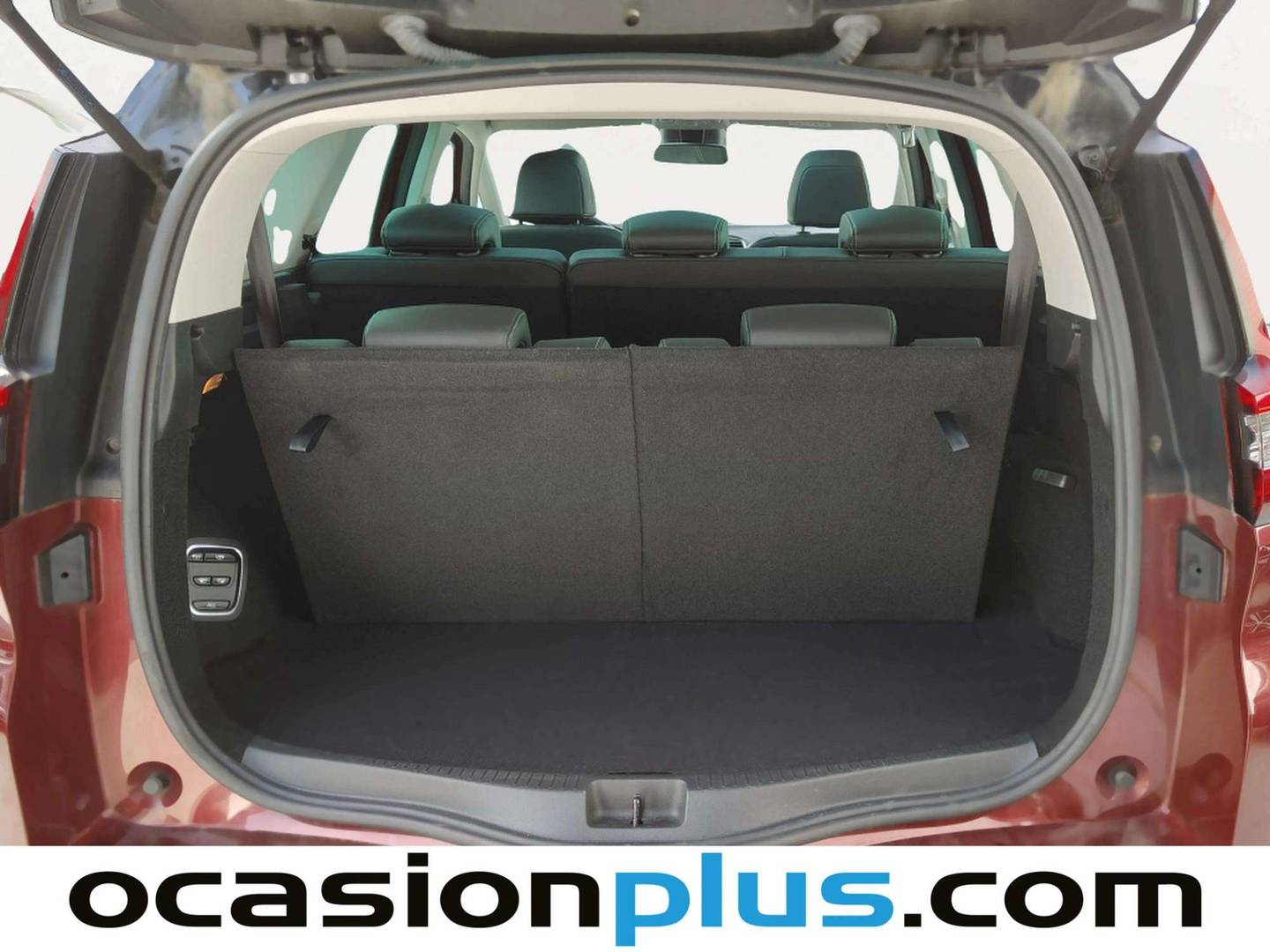 Foto Renault Grand Scénic Renault Grand Scenic Zen TCe (140 CV) GPF 7 Plazas siete plazas