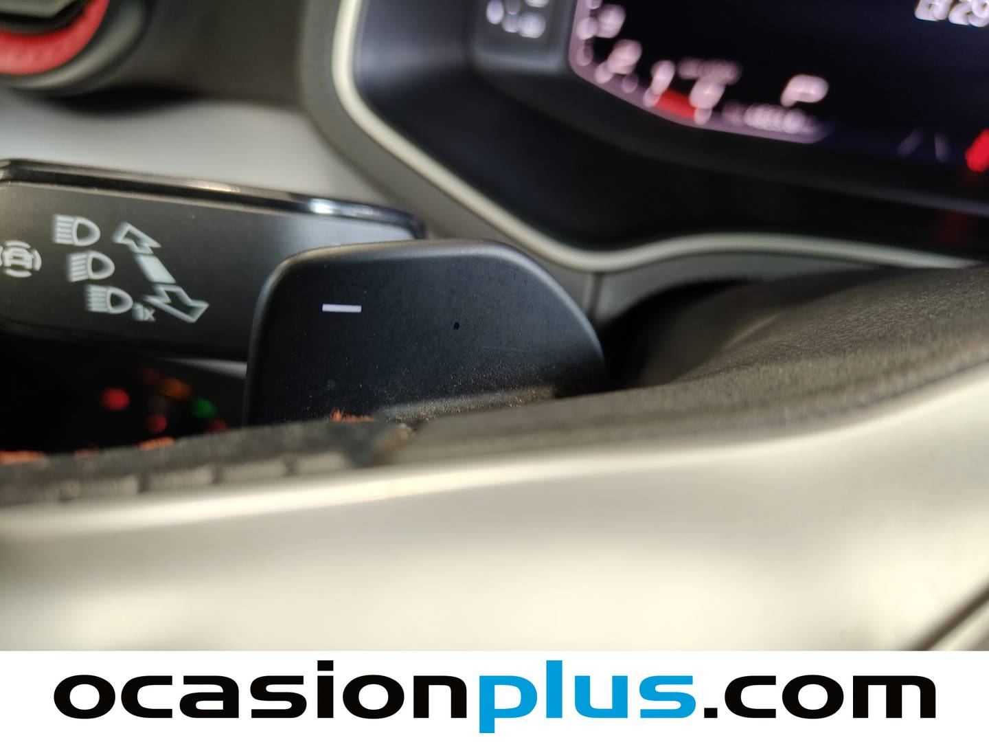 Foto Seat Arona SEAT Arona 1.5 TSI S&S FR XL DSG (150 CV)