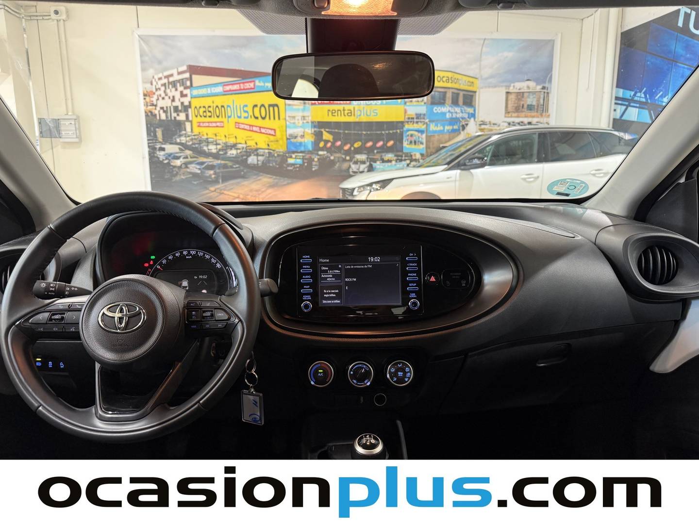 Toyota Aygo X Cross Toyota Aygo X Cross 1.0 VVT-I Play (72 CV) de ocasión