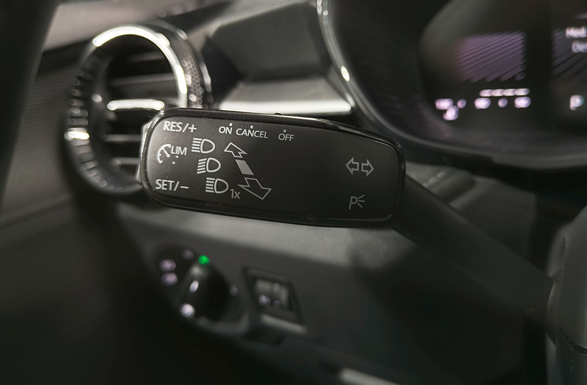Škoda Fabia 1.5 TSI Design DSG - foto 25