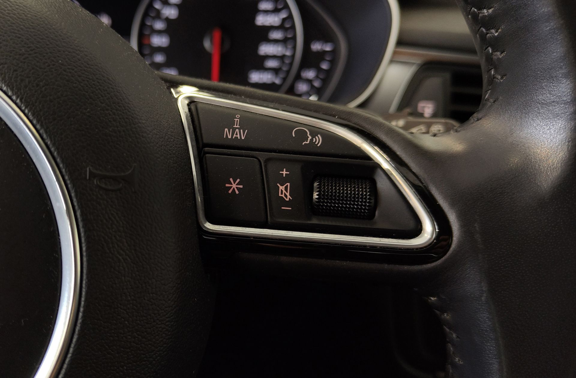 Audi A6 Avant S line 2.0 TDI ultra S tronic - foto 29