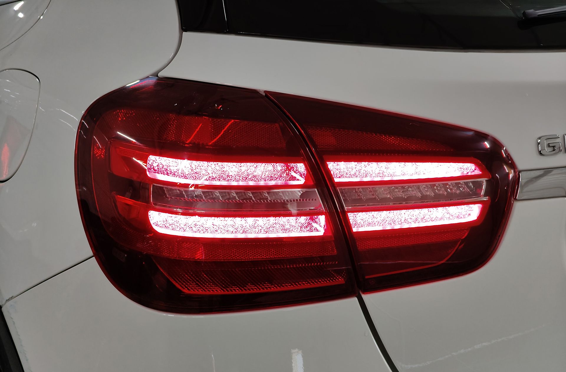 Mercedes-Benz GLA 200 d - foto 15